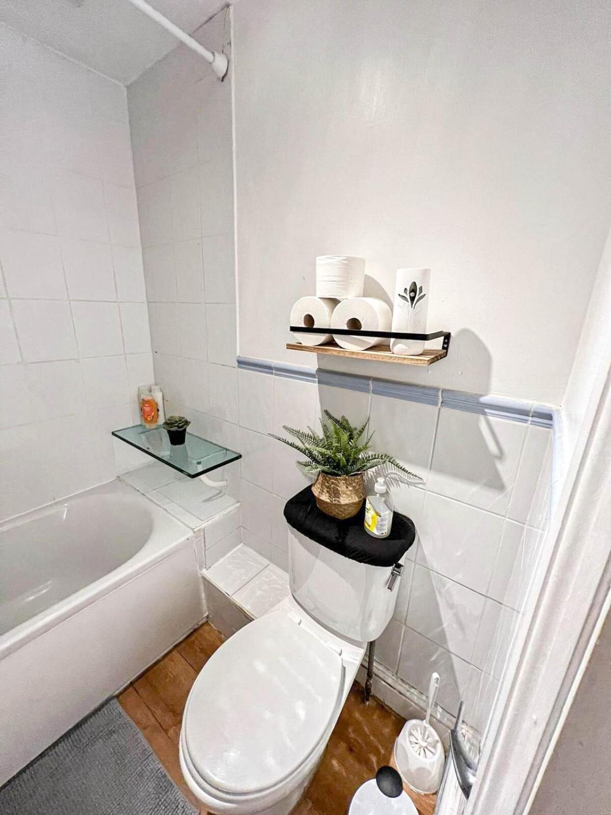Cosy 1 Bedroom In Kensington, Shepherds Bush Apartment London