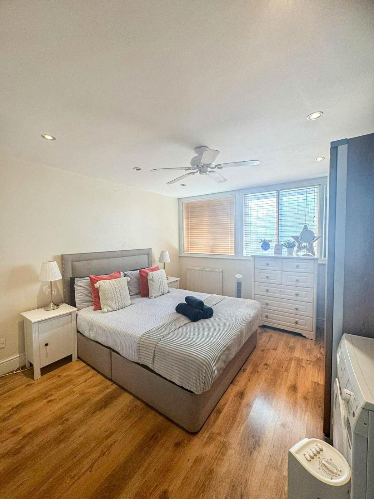 Cosy 1 Bedroom In Kensington, Shepherds Bush *