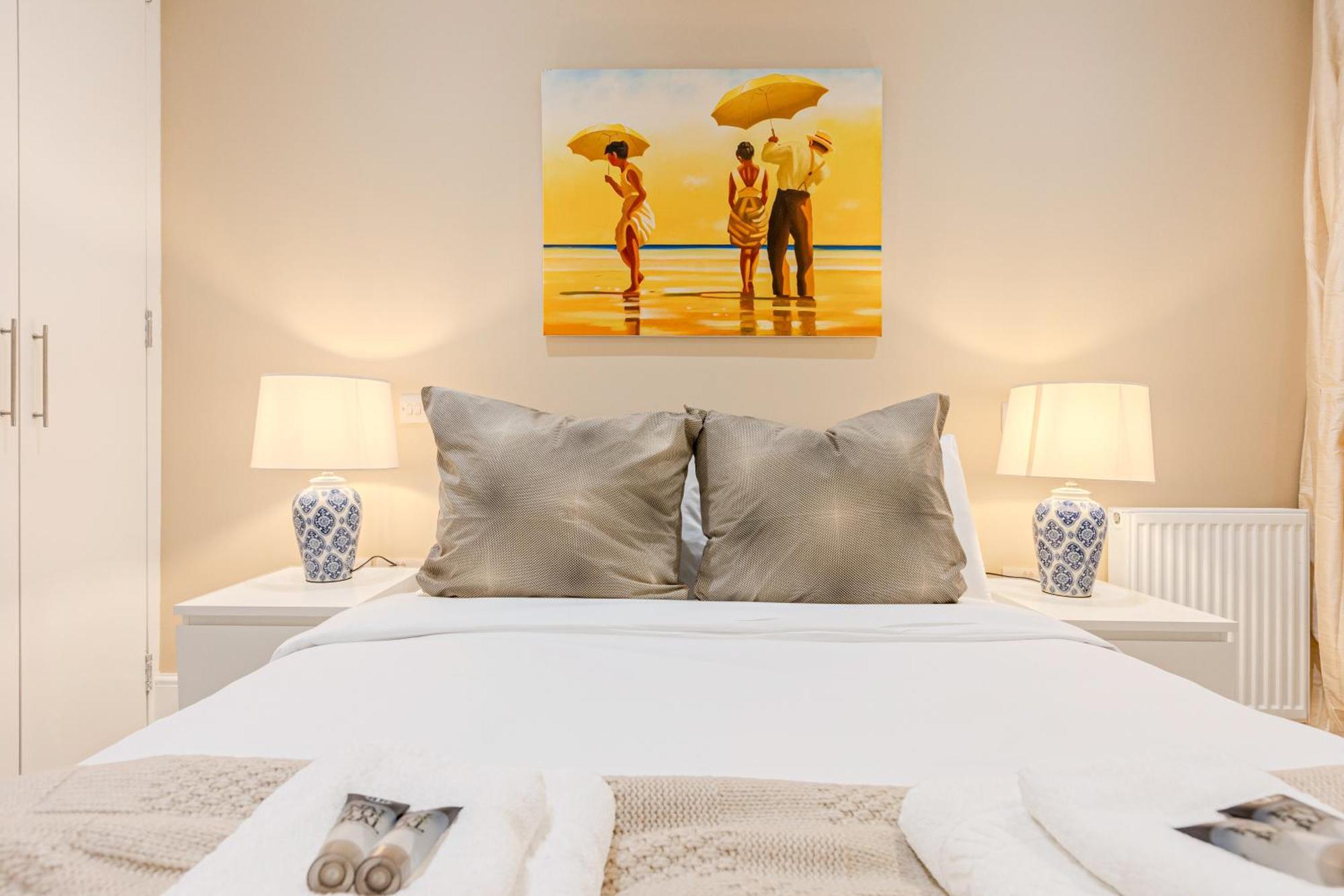Charming 2br Flat W Garden, 10min Clapham South St