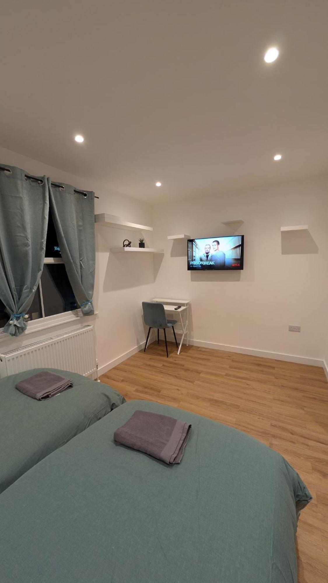 Westfield Kensington Apartment London