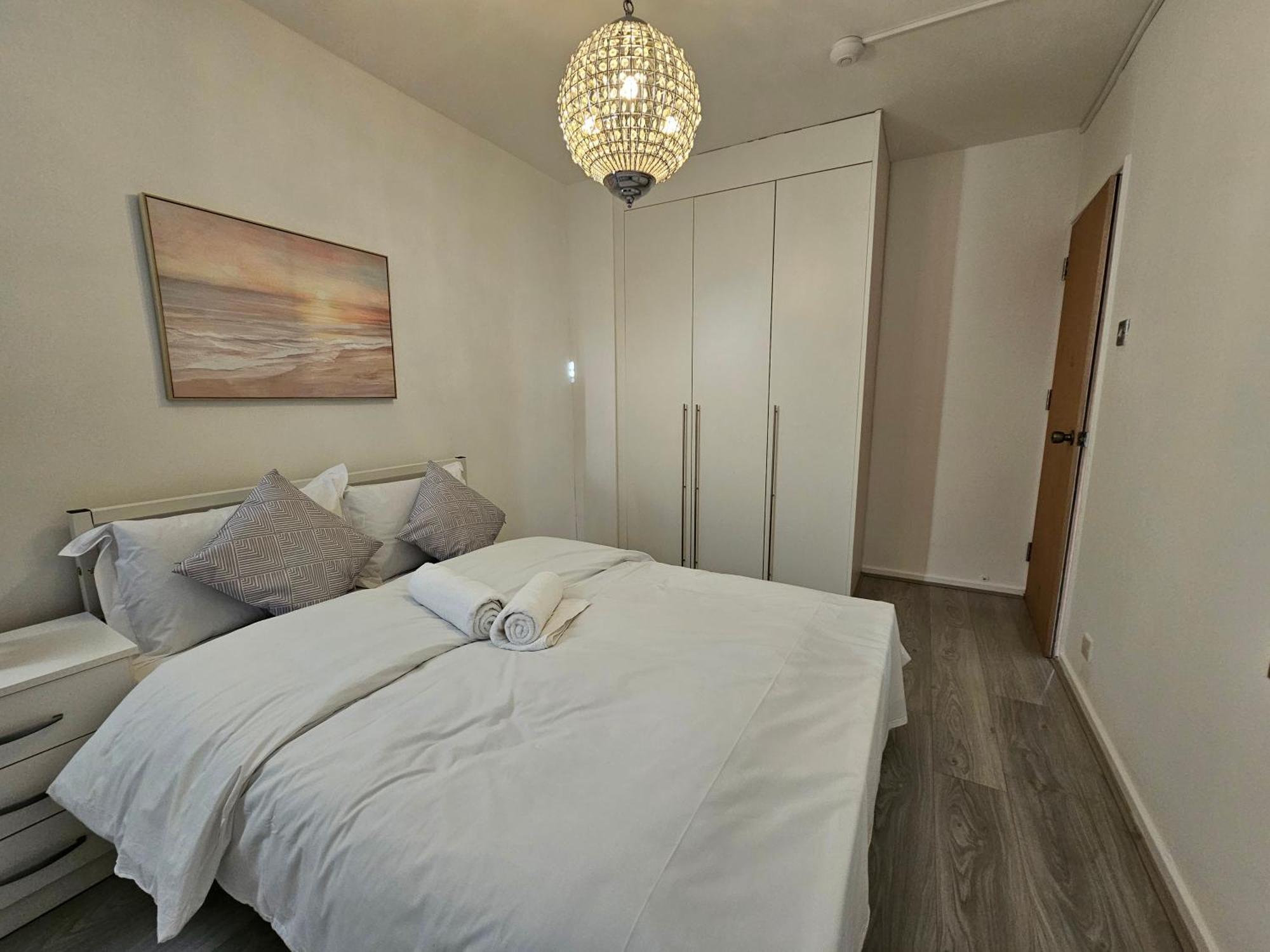 Guest house E1 London