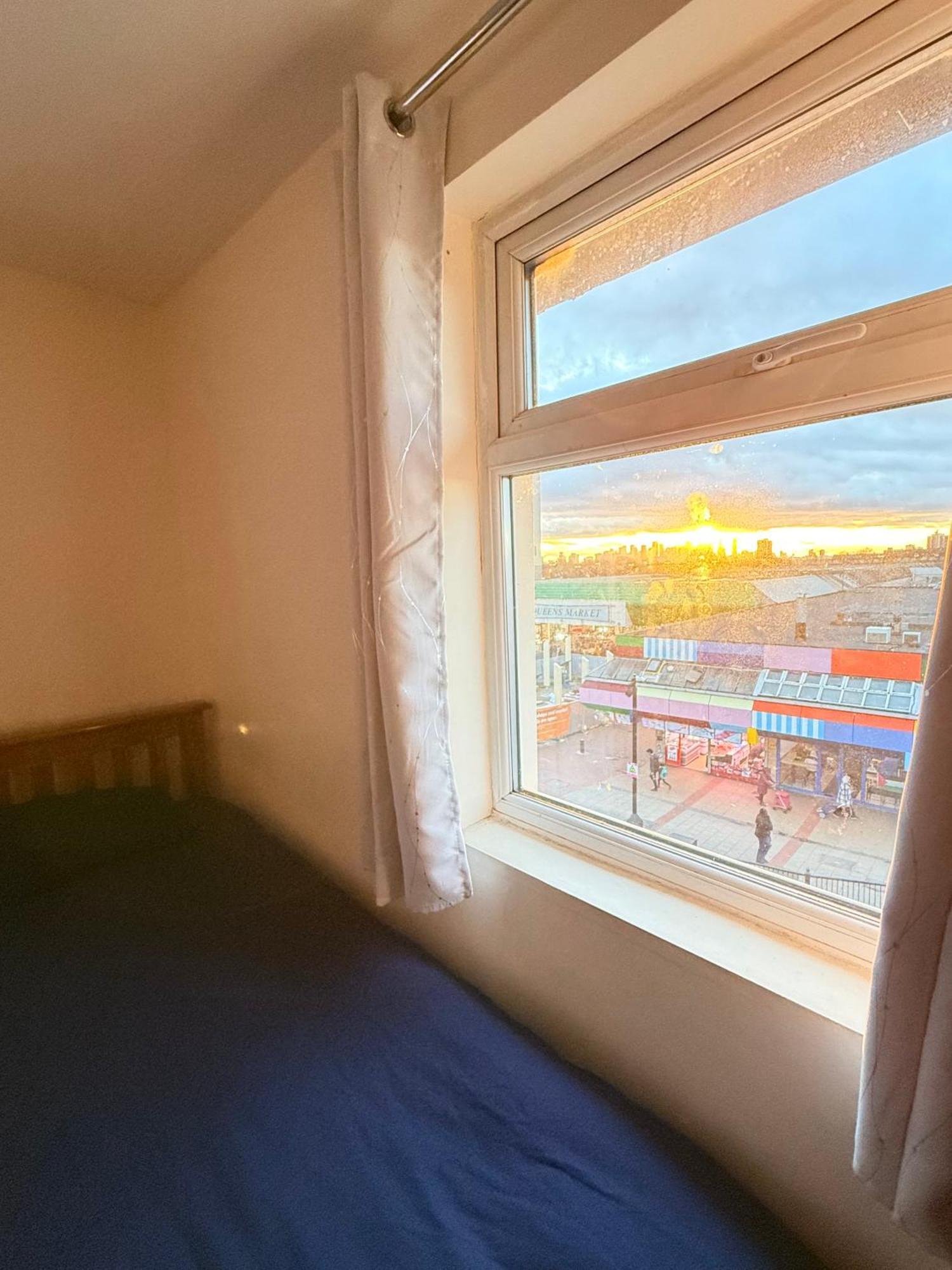 Upton Park - House Apartment London