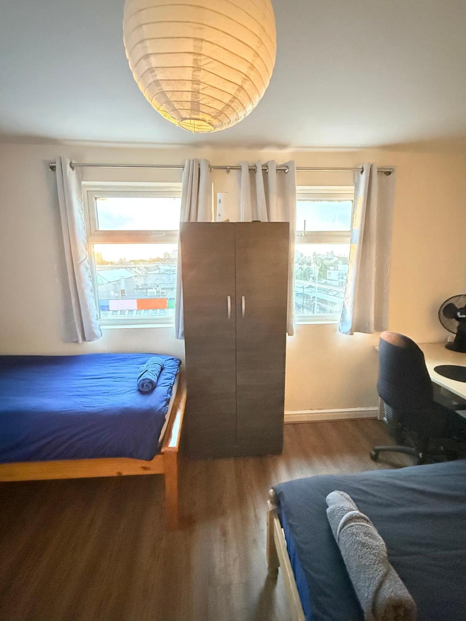 Apartment Upton Park - House London