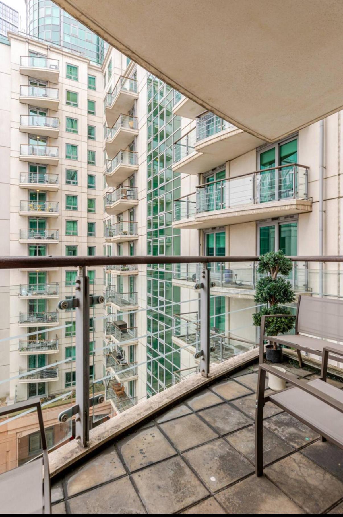 Fountain House Flat Apartamento *