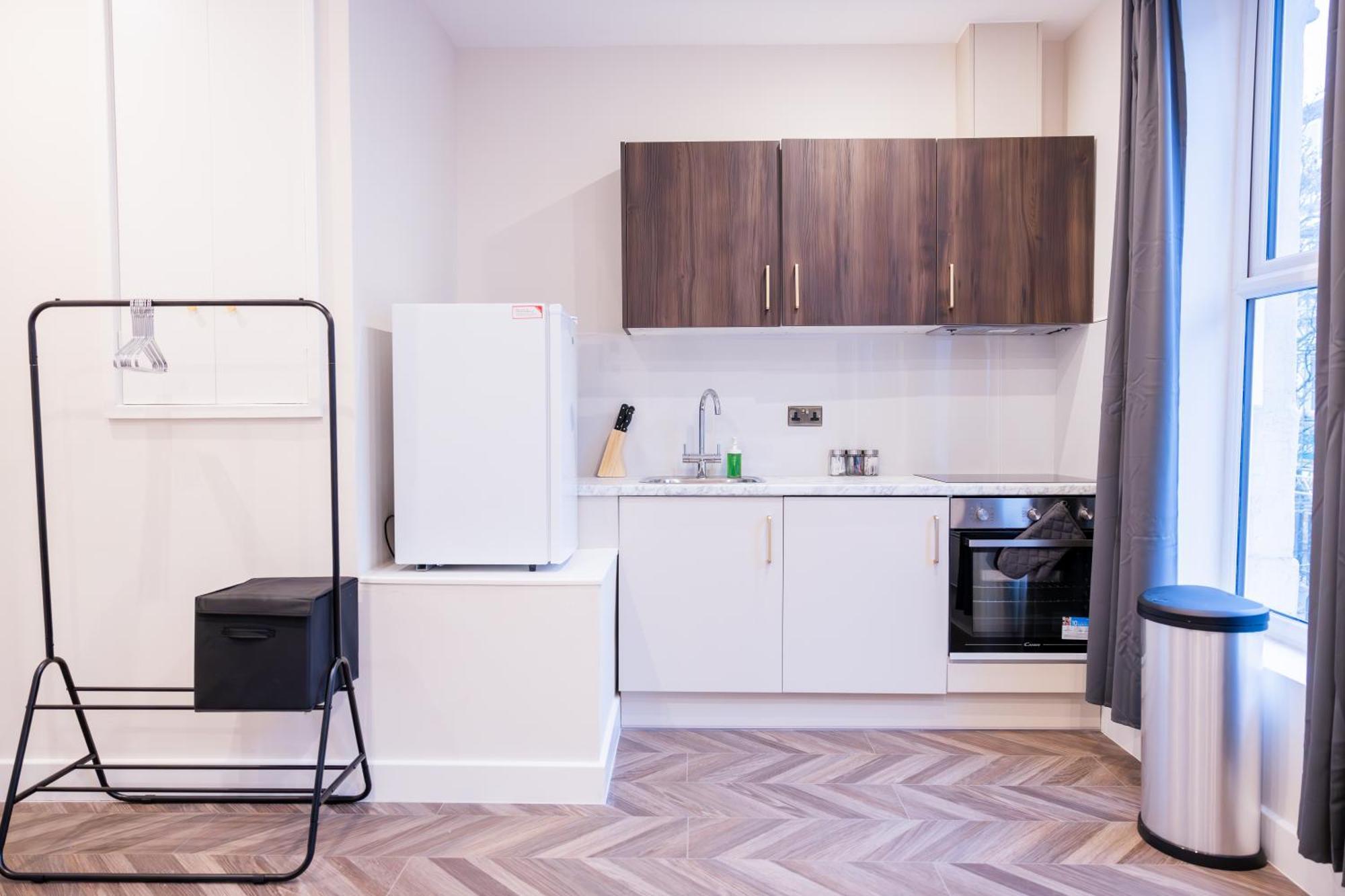 Pillo - Chelsea Aparthotel London