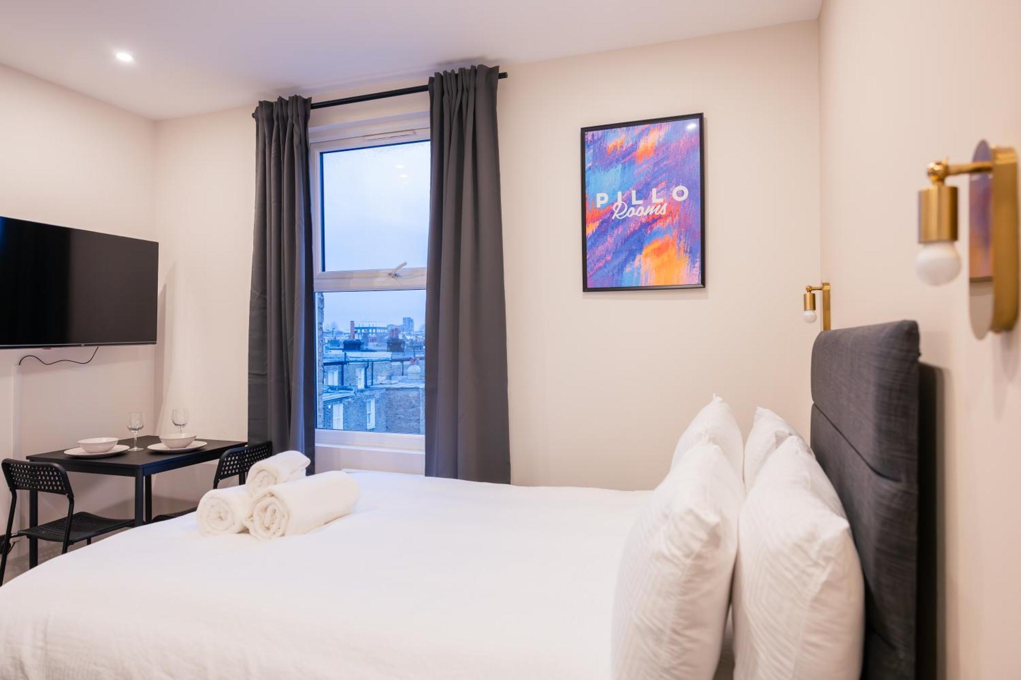 Pillo - Chelsea Aparthotel