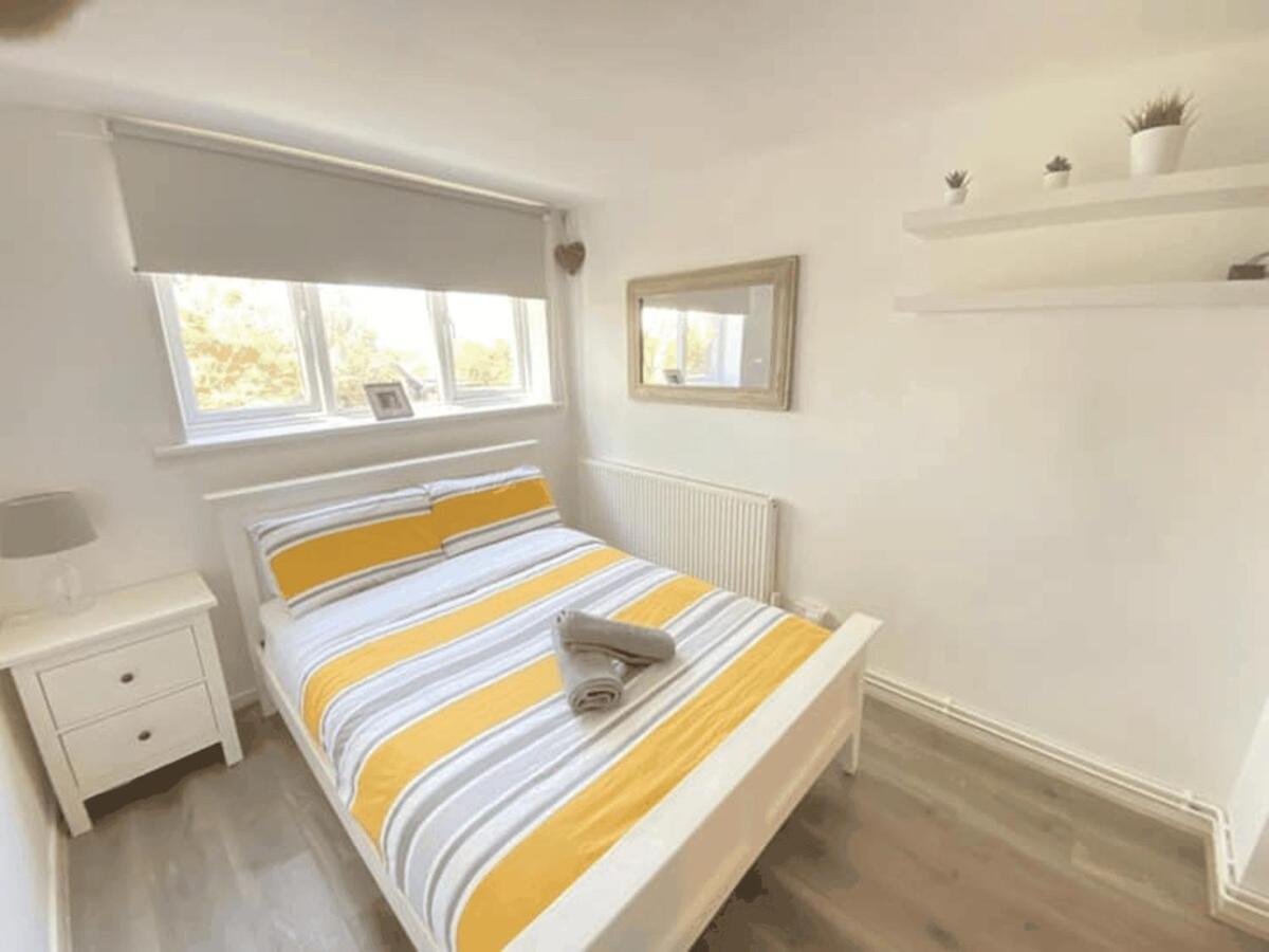 Apartment 1 Bedroom In Woolwich With Free Parking *
