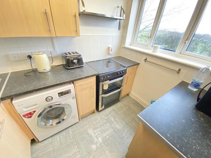 Apartment 1 Bedroom In Woolwich With Free Parking *
