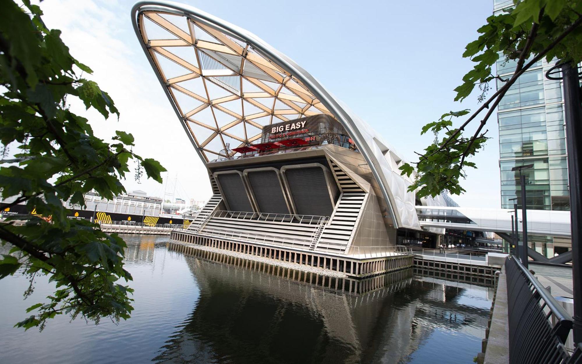 Apartamento Modern 2-bedroom Near Canary Wharf, O2 Arena & Excel - Excellent Transport Links Londres