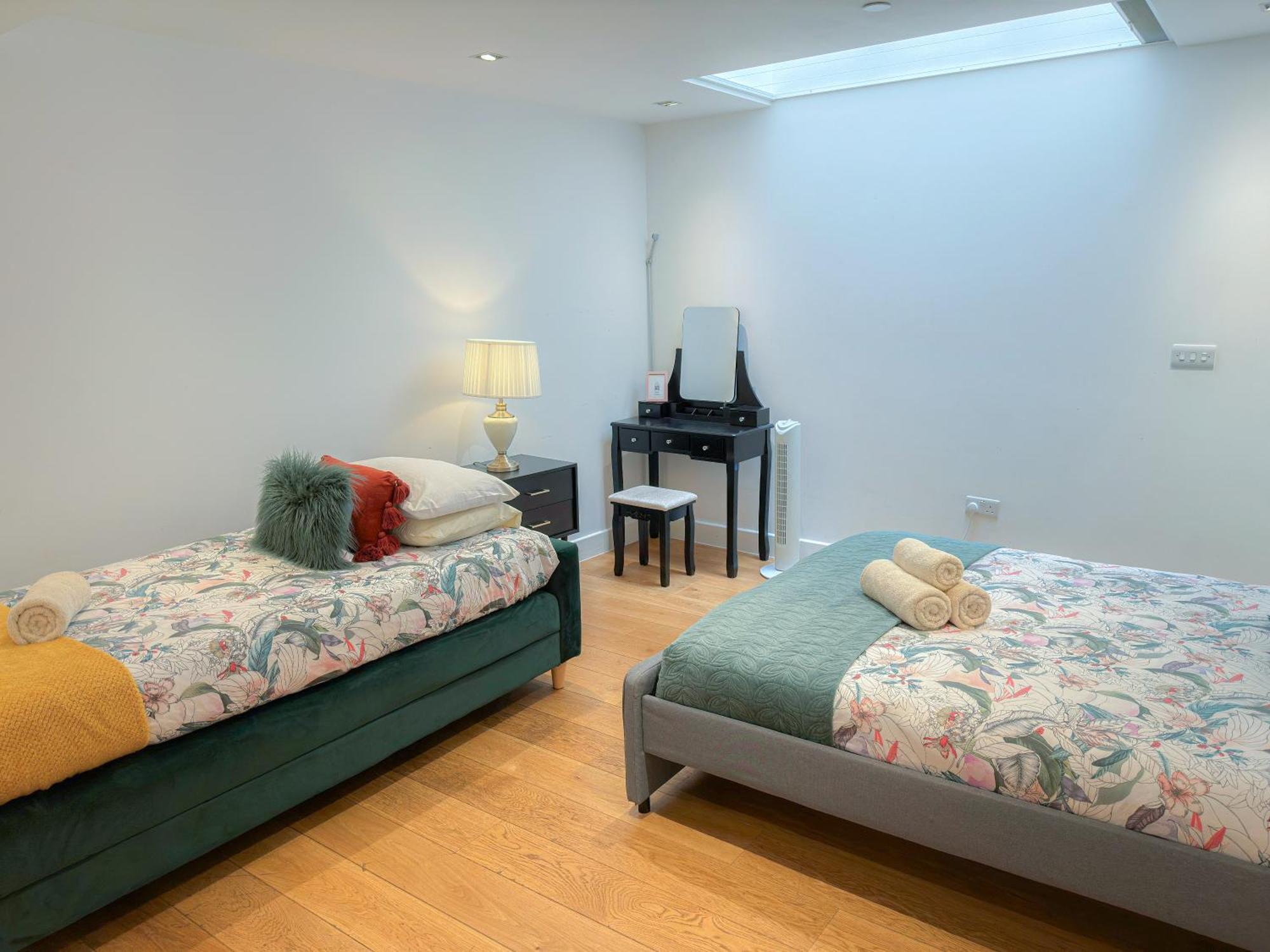 Apartment Spacious 3-bedroom Flat In Holloway With Unique Patio With Free Wi-fi London