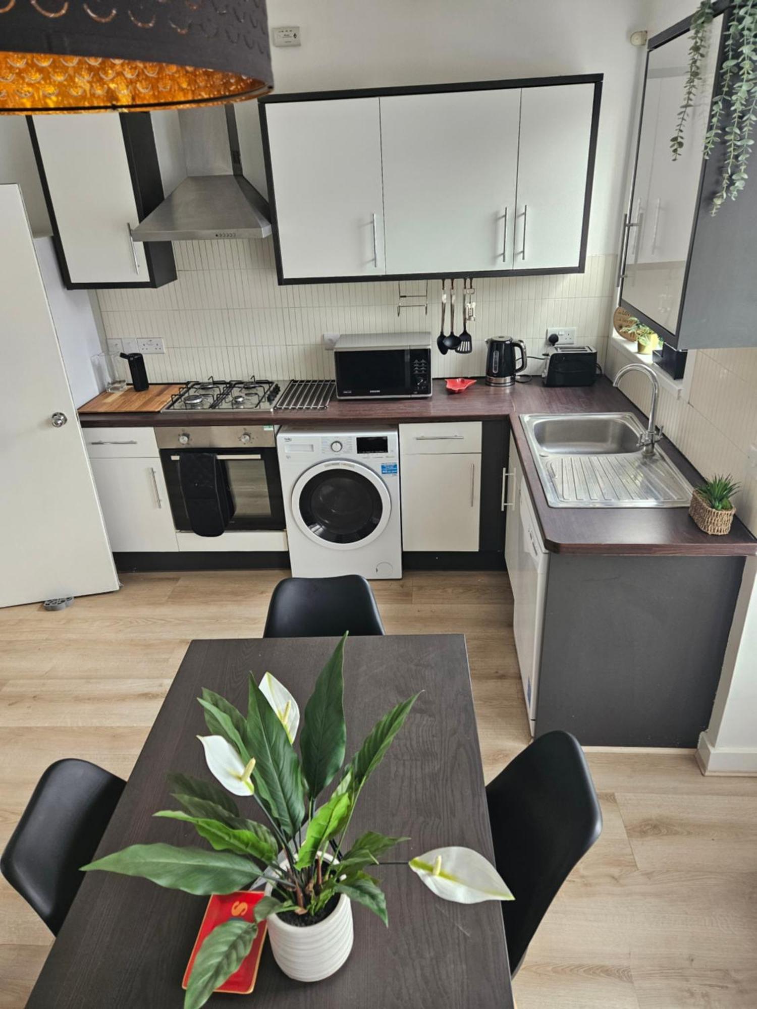 Apartment Beautiful Sw12, Flat *