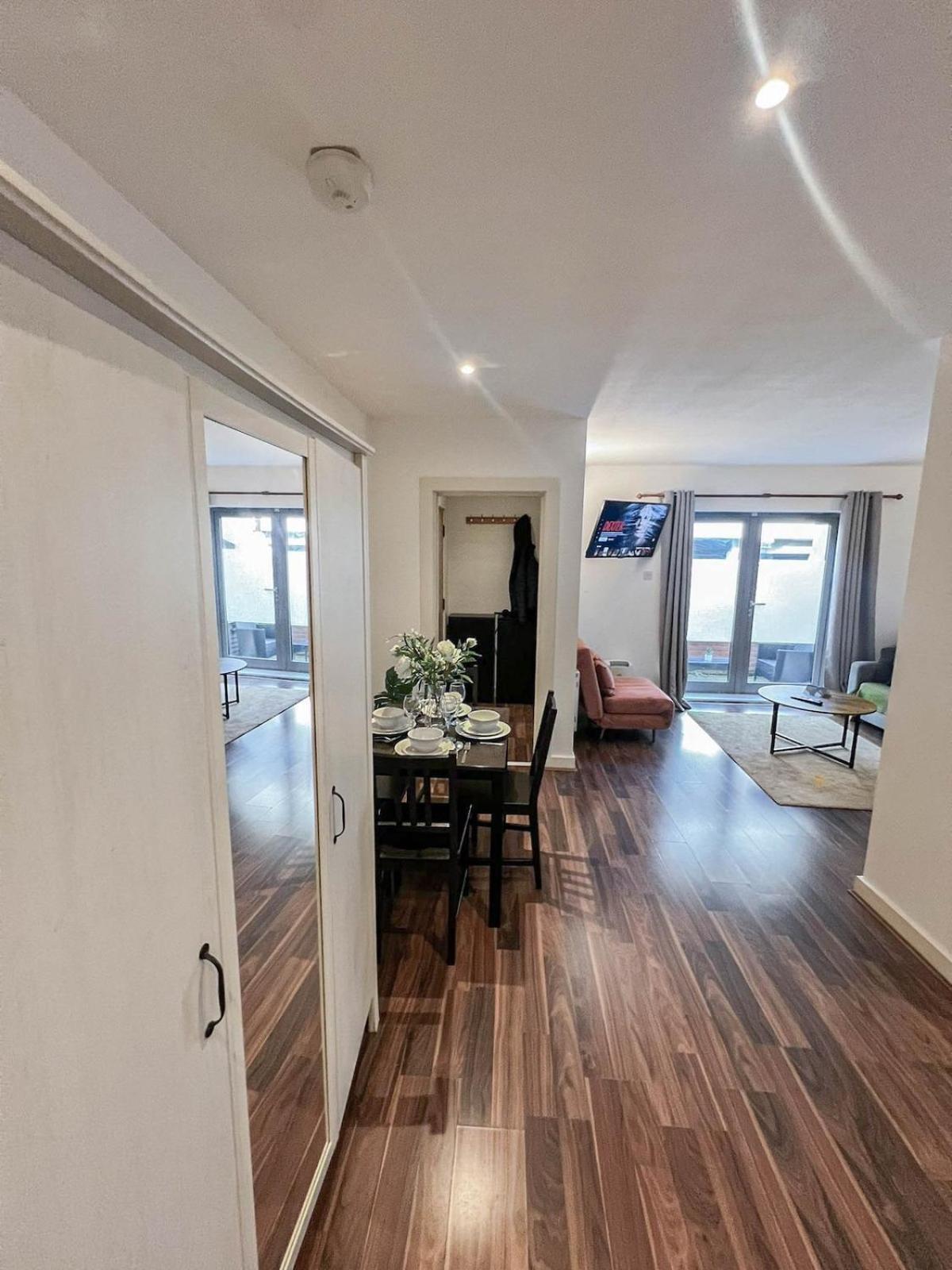 Apartment Stunning 1-bedroom Flat In Canary Wharf Free Parking Near Museum