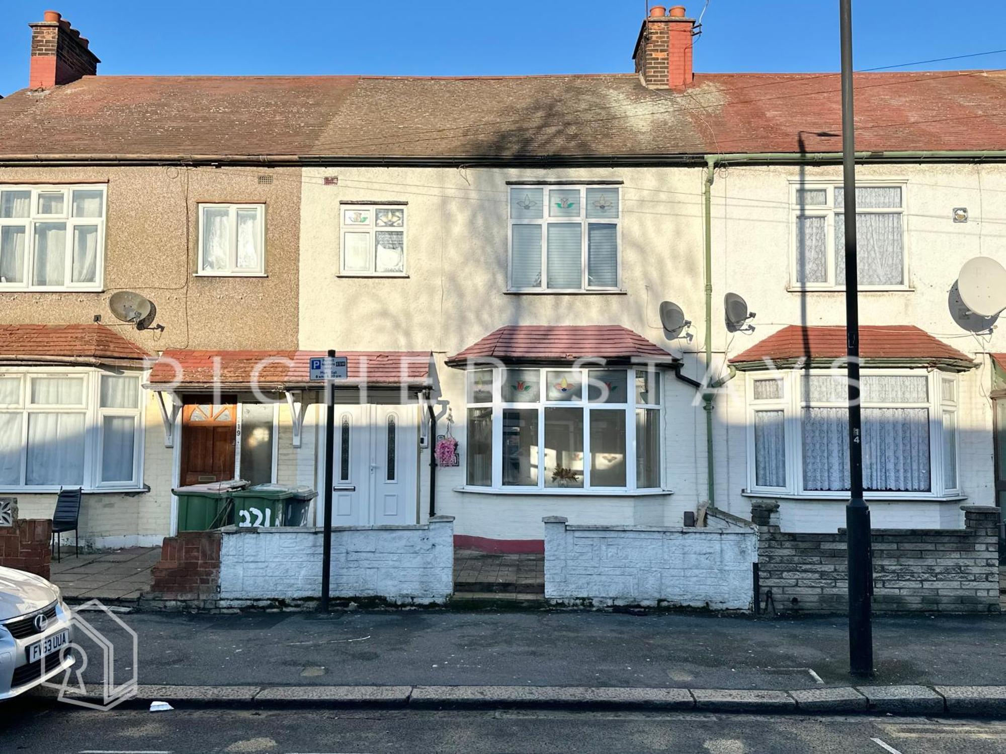 Modern 1-2 Bedroom East Ldn Flat With Private Garden *