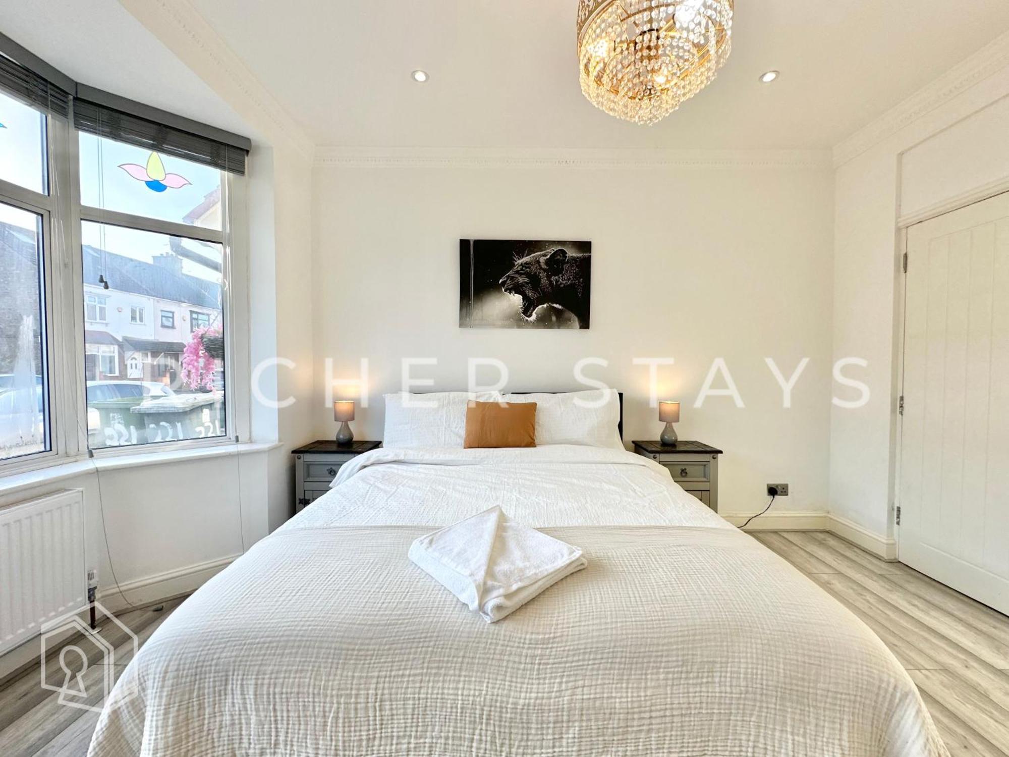 Modern 1-2 Bedroom East Ldn Flat With Private Garden * London