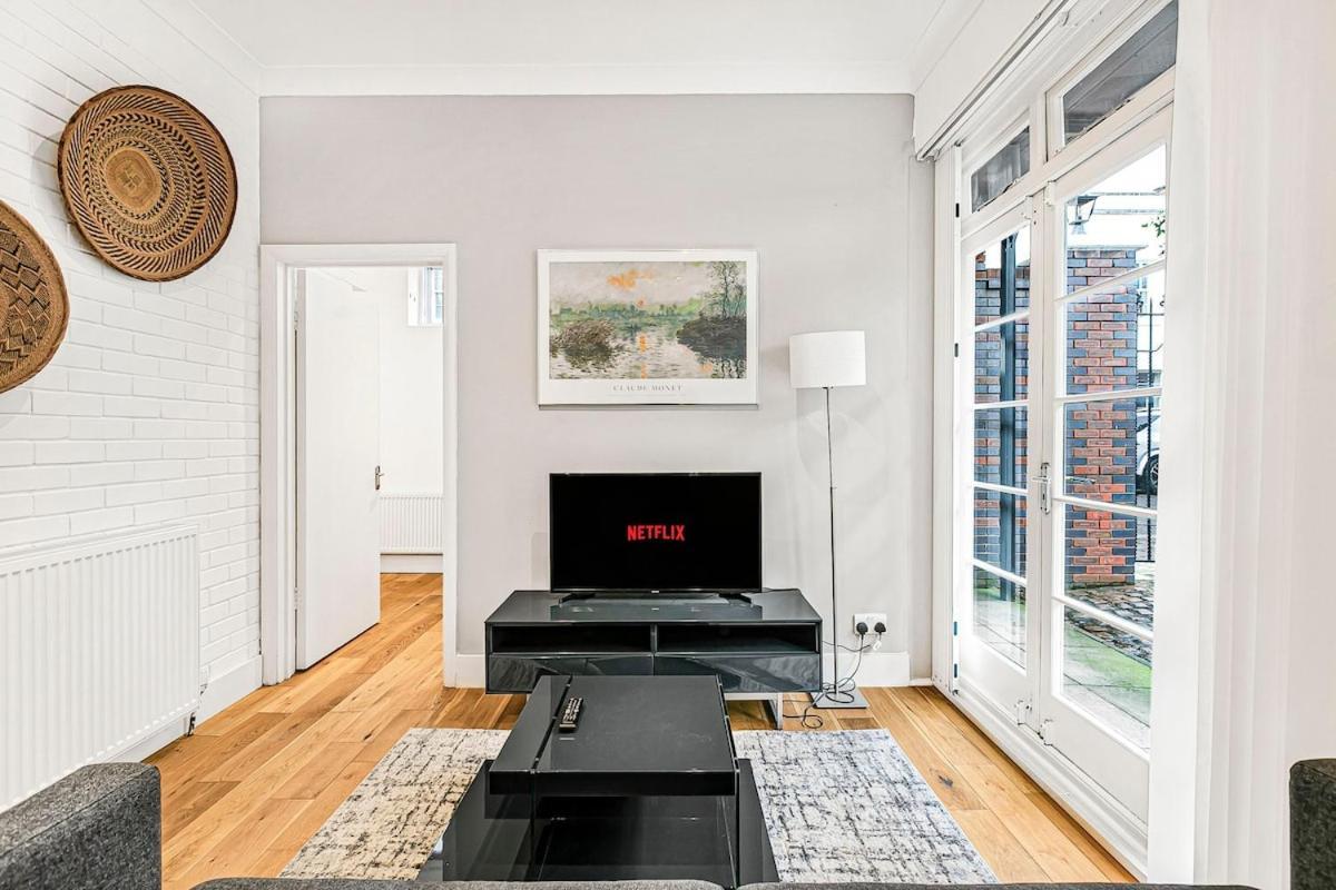 Luxury 2-bed Gated - Next To Paddington Station Apartment *
