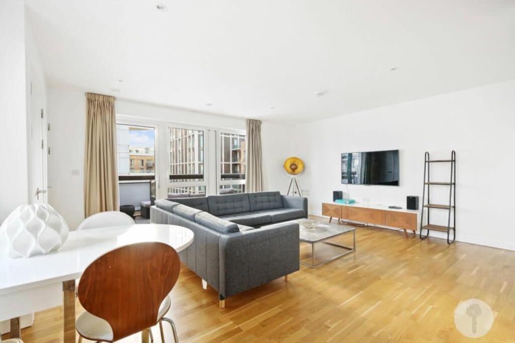 Modern 3 Bedroom - Olympic Park - E20 Stratford * Londres