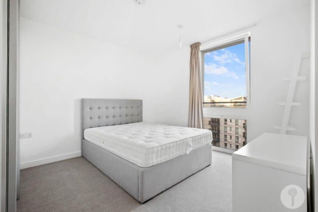 Apartamento Modern 3 Bedroom - Olympic Park - E20 Stratford *