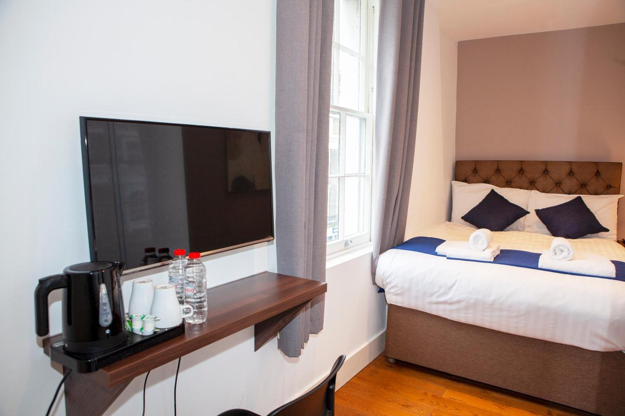 Hotel Putera Puteri London