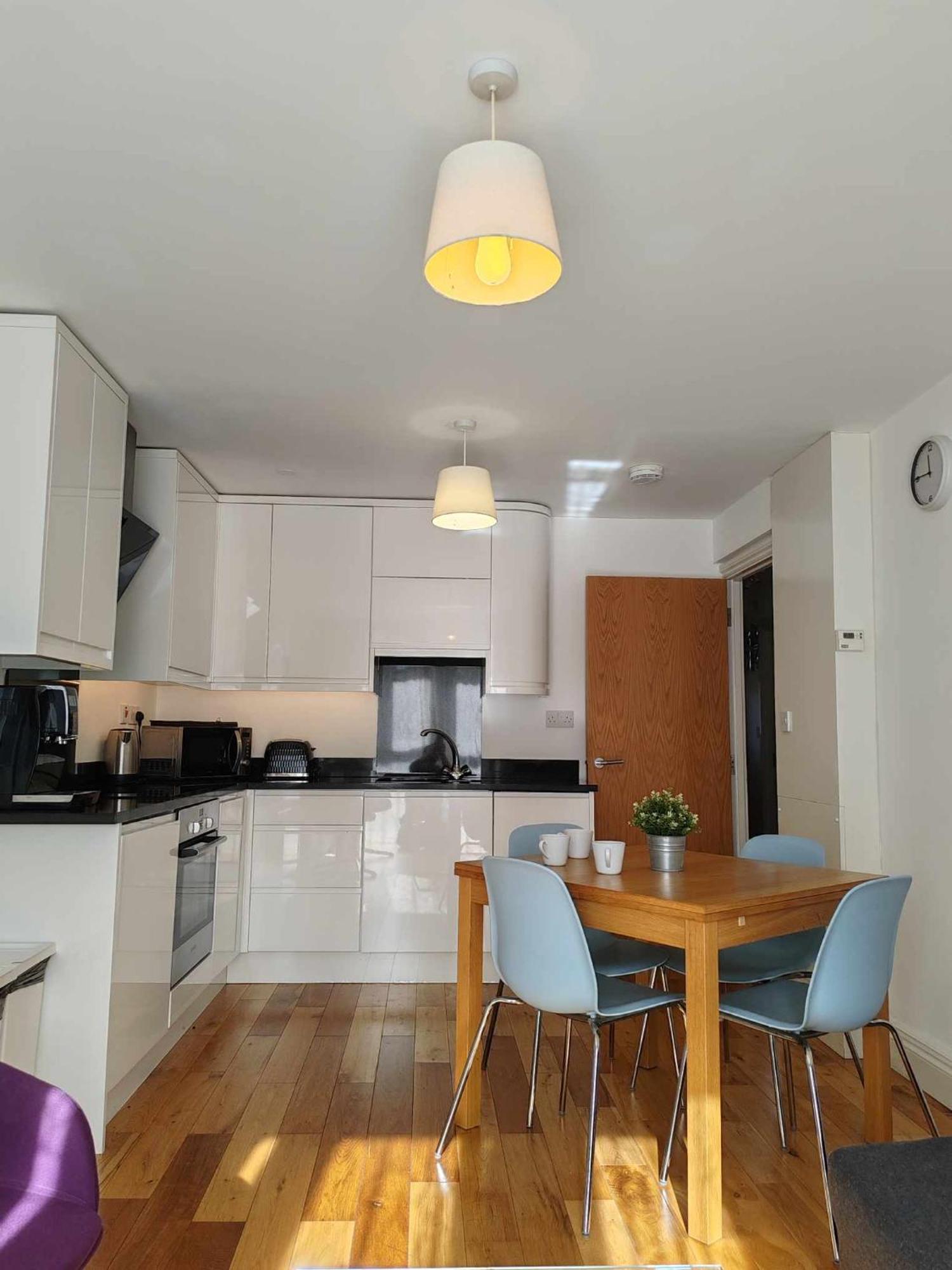Lgbtq-double Bed & Breakfast London