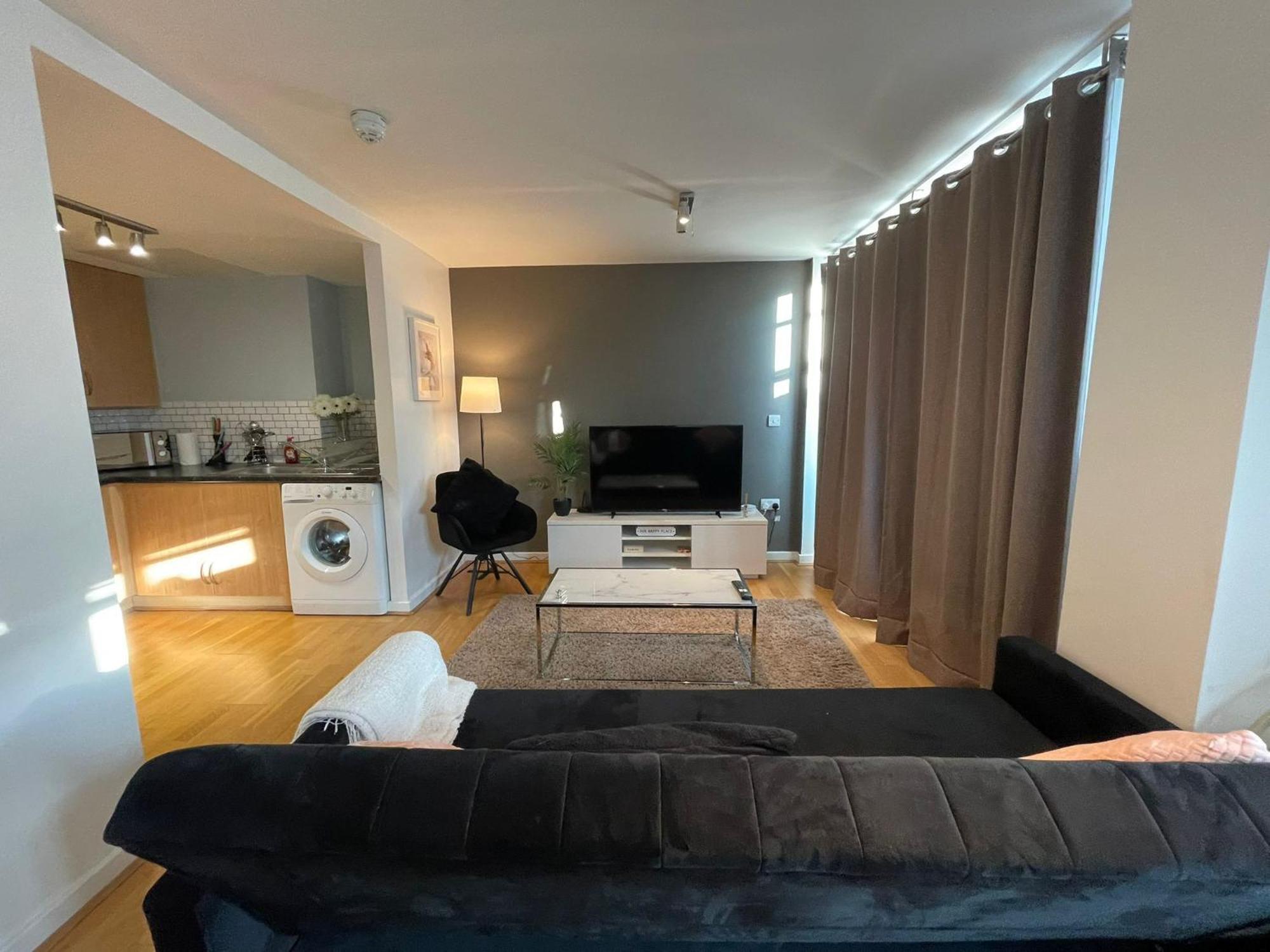 Lovely Next To Apartment London