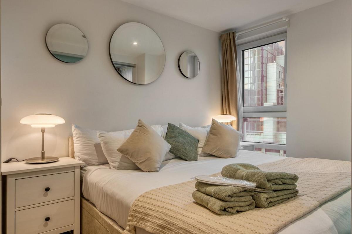 Charming 1 Bed With Ac Next To Vauxhall Station- Zone 1 * London