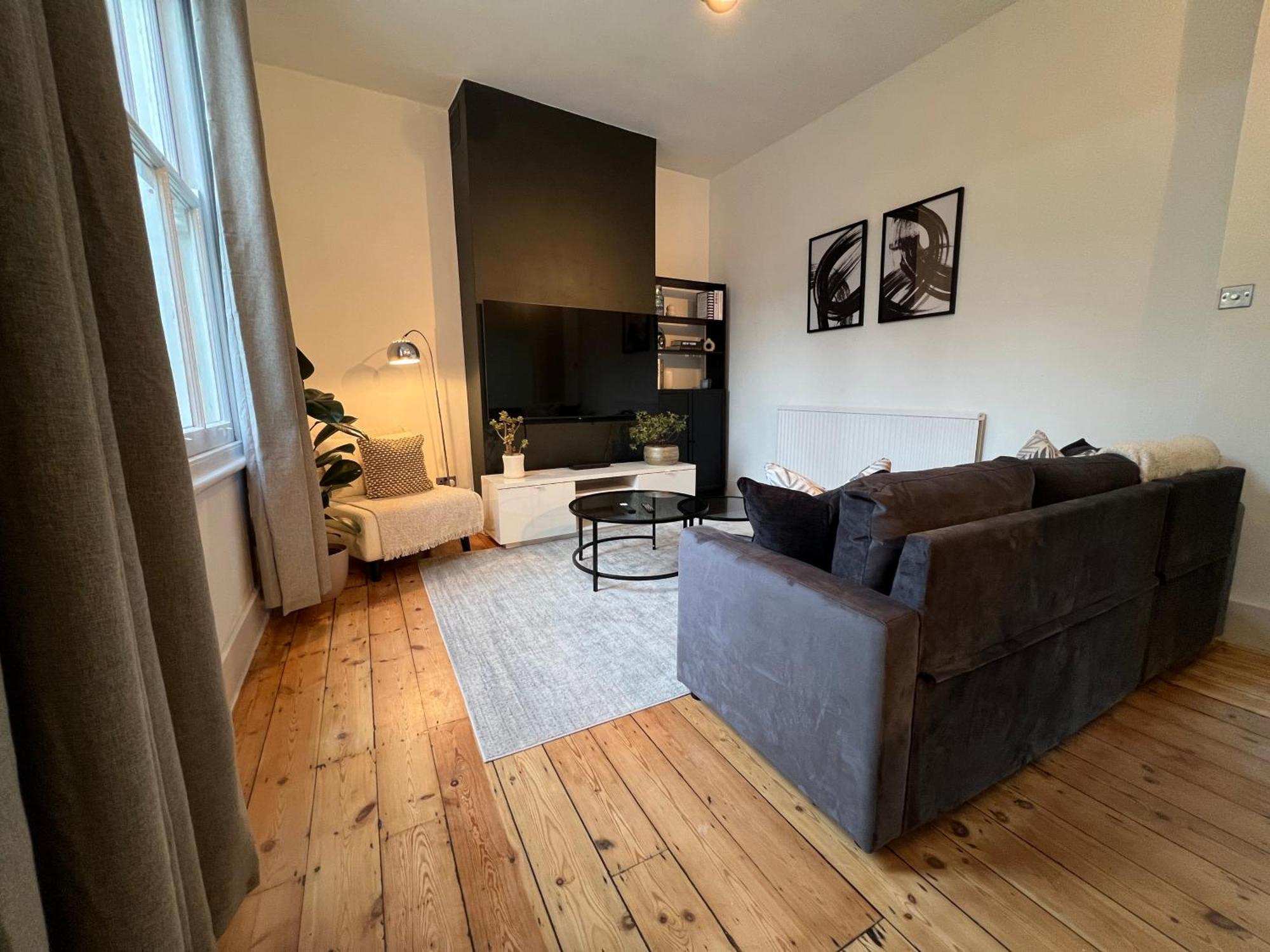 Fulham Tranquil 2bd King Bed With Parking & Gdn Apartment London