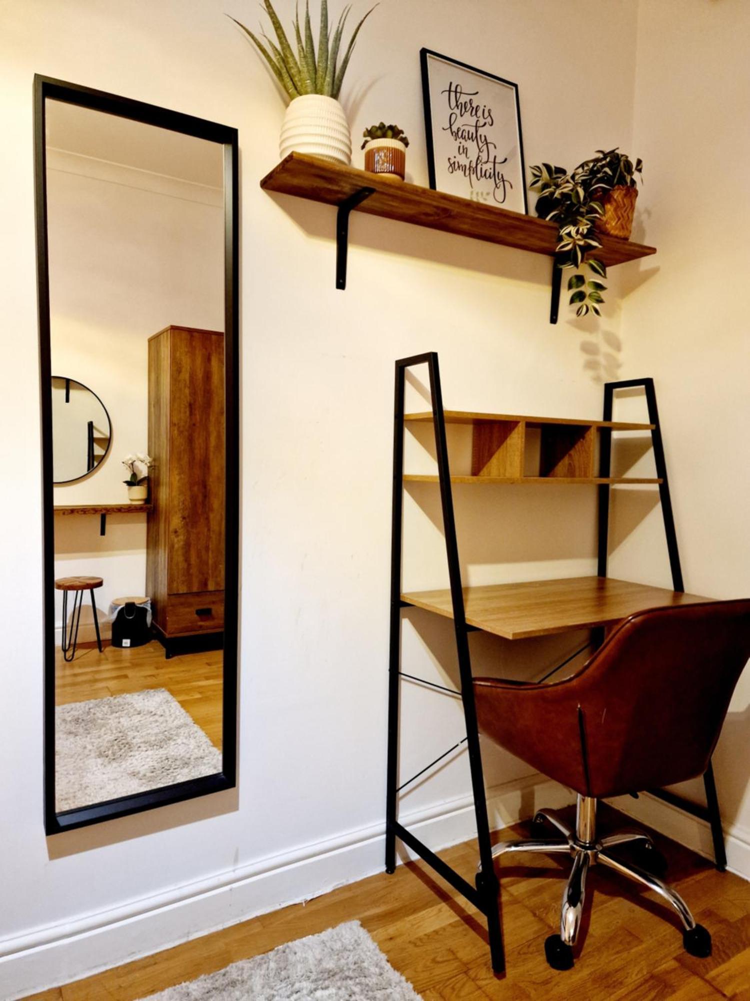 Apartment Entire Near Canary Wharf