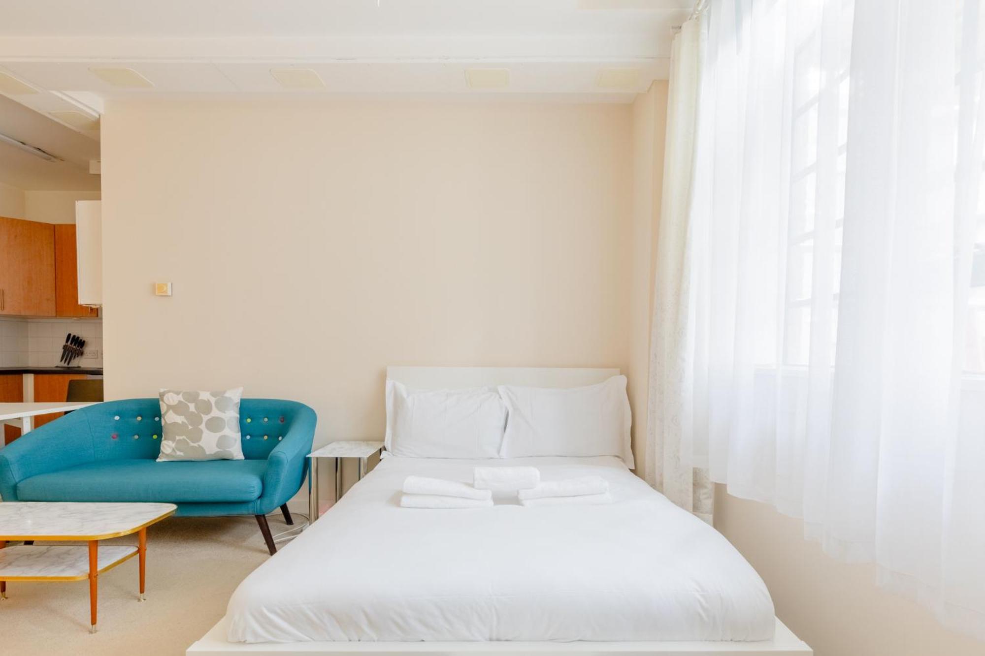 Charming 1bd Flat In A Victorian Chocolate Factory Apartment