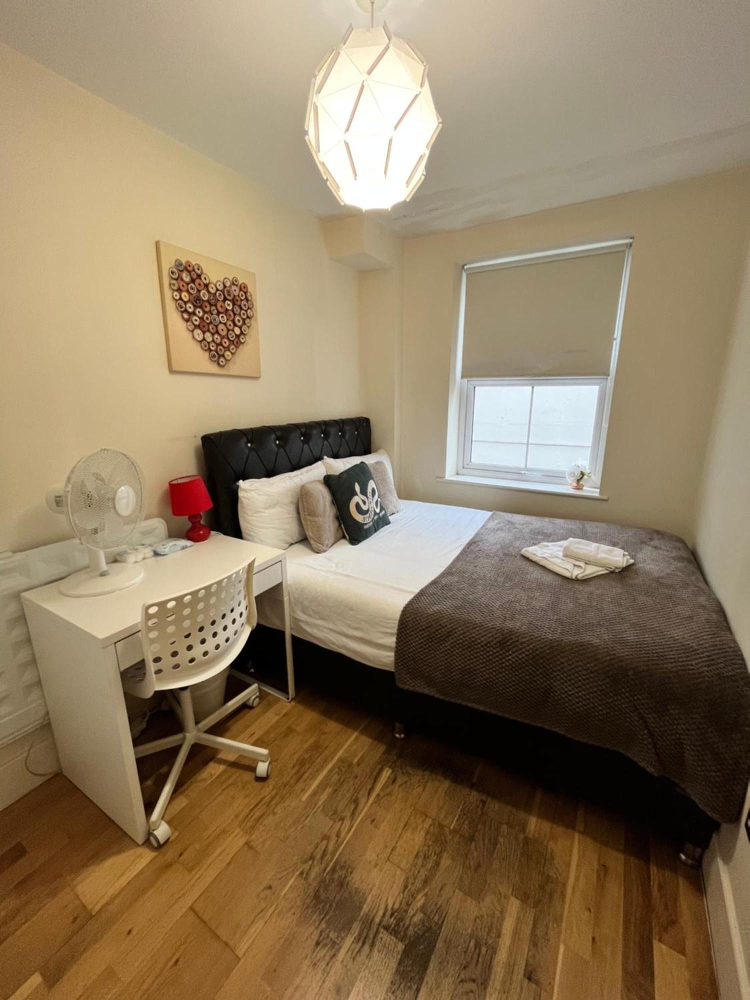 Hospedagem domiciliar Euston Private Bedrooms 161 Flat3 *