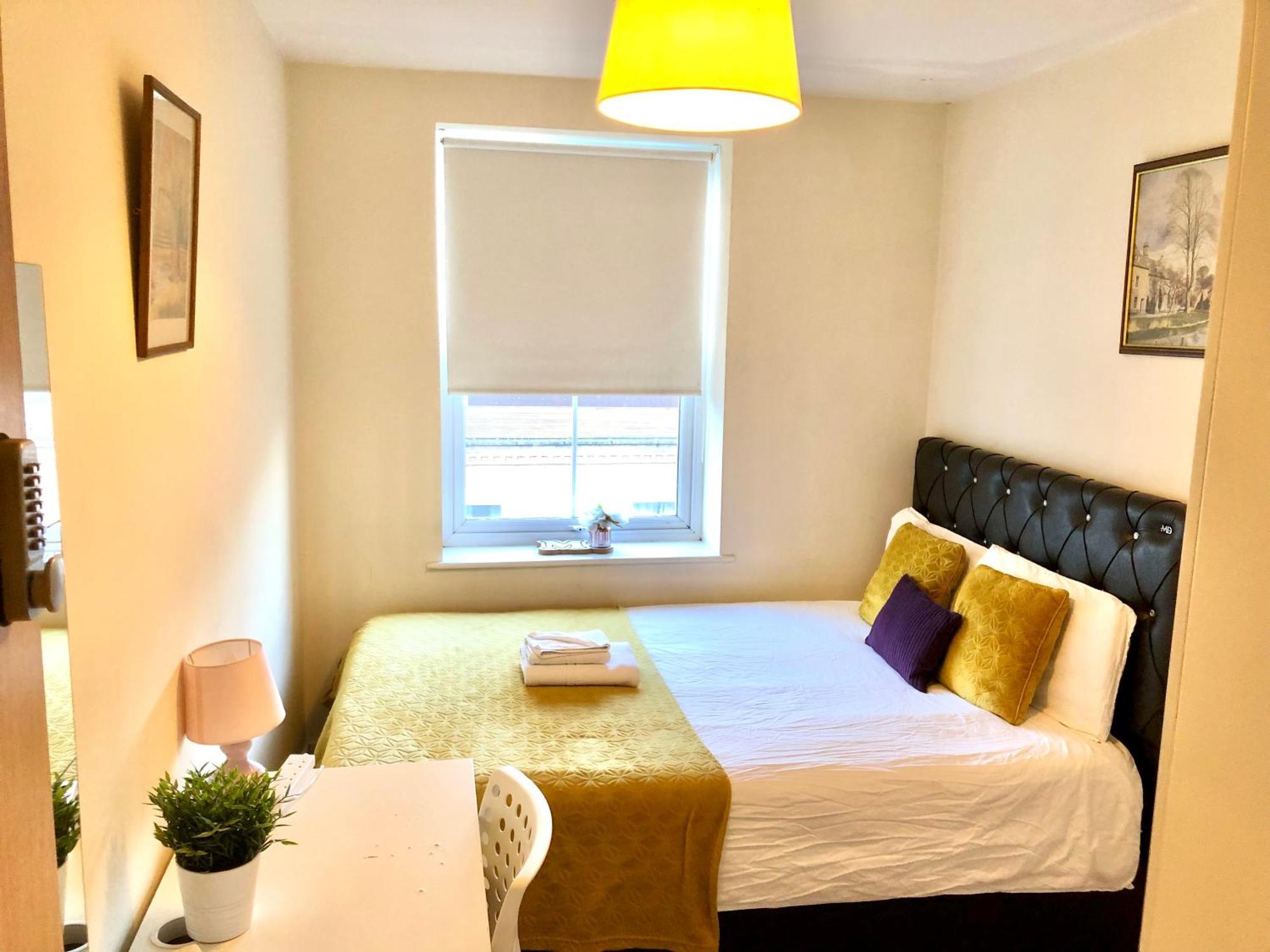 Hospedagem domiciliar Euston Private Bedrooms 161 Flat3 *
