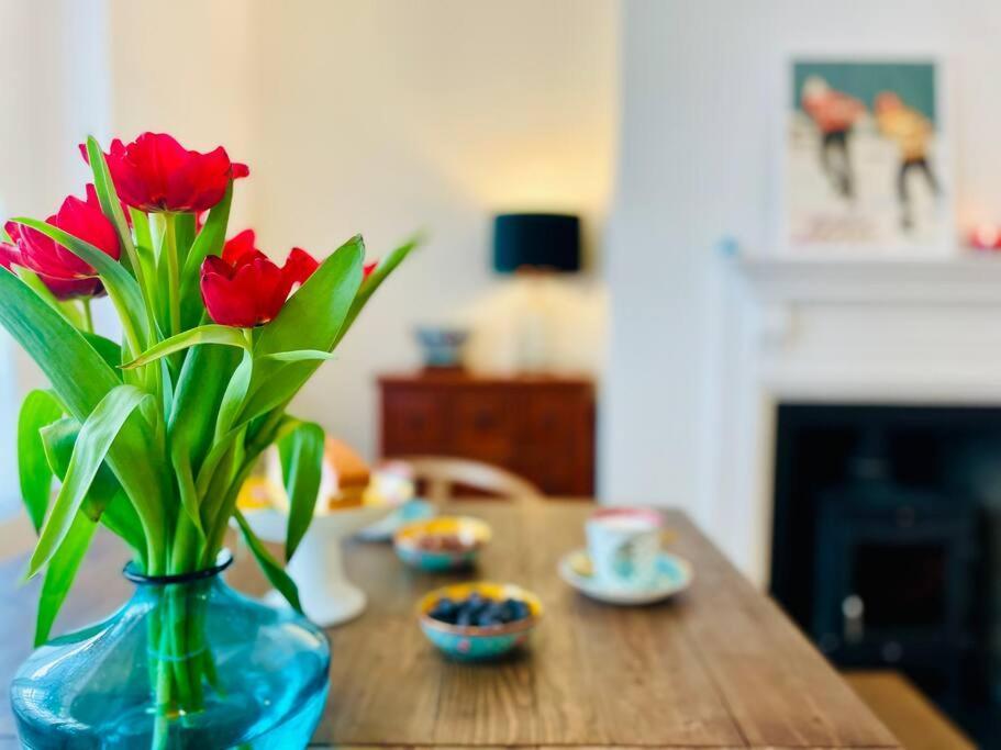 Family House Up To 8ppl With Rooftop Terrace Apartment
