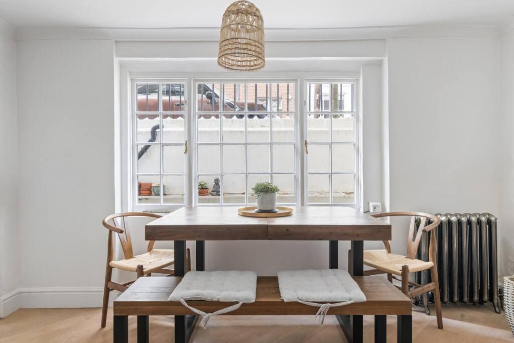 Family House Up To 8ppl With Rooftop Terrace * London