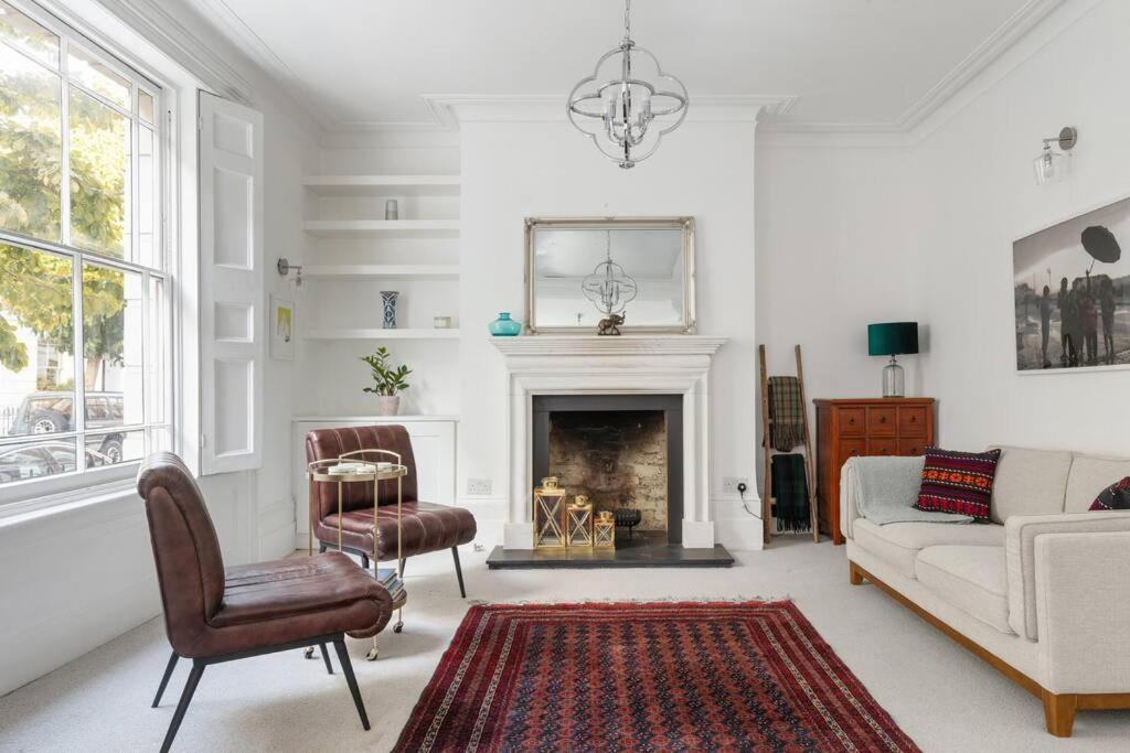 Family House Up To 8ppl With Rooftop Terrace London