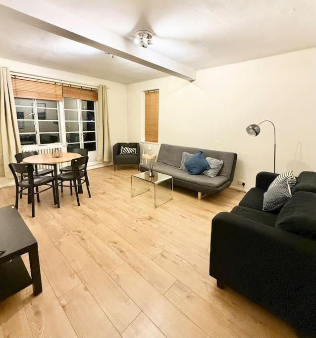 Apartamento Spacious 2 Bed Flat Grade 2 Art Deco Building