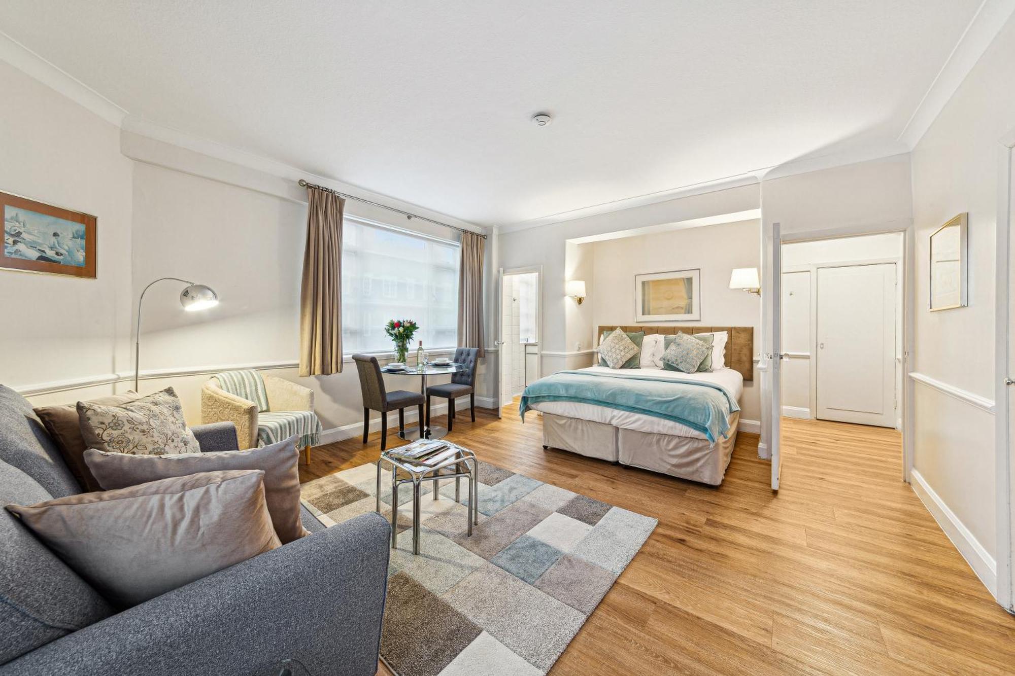 Nell Gwynn Chelsea 4* London
