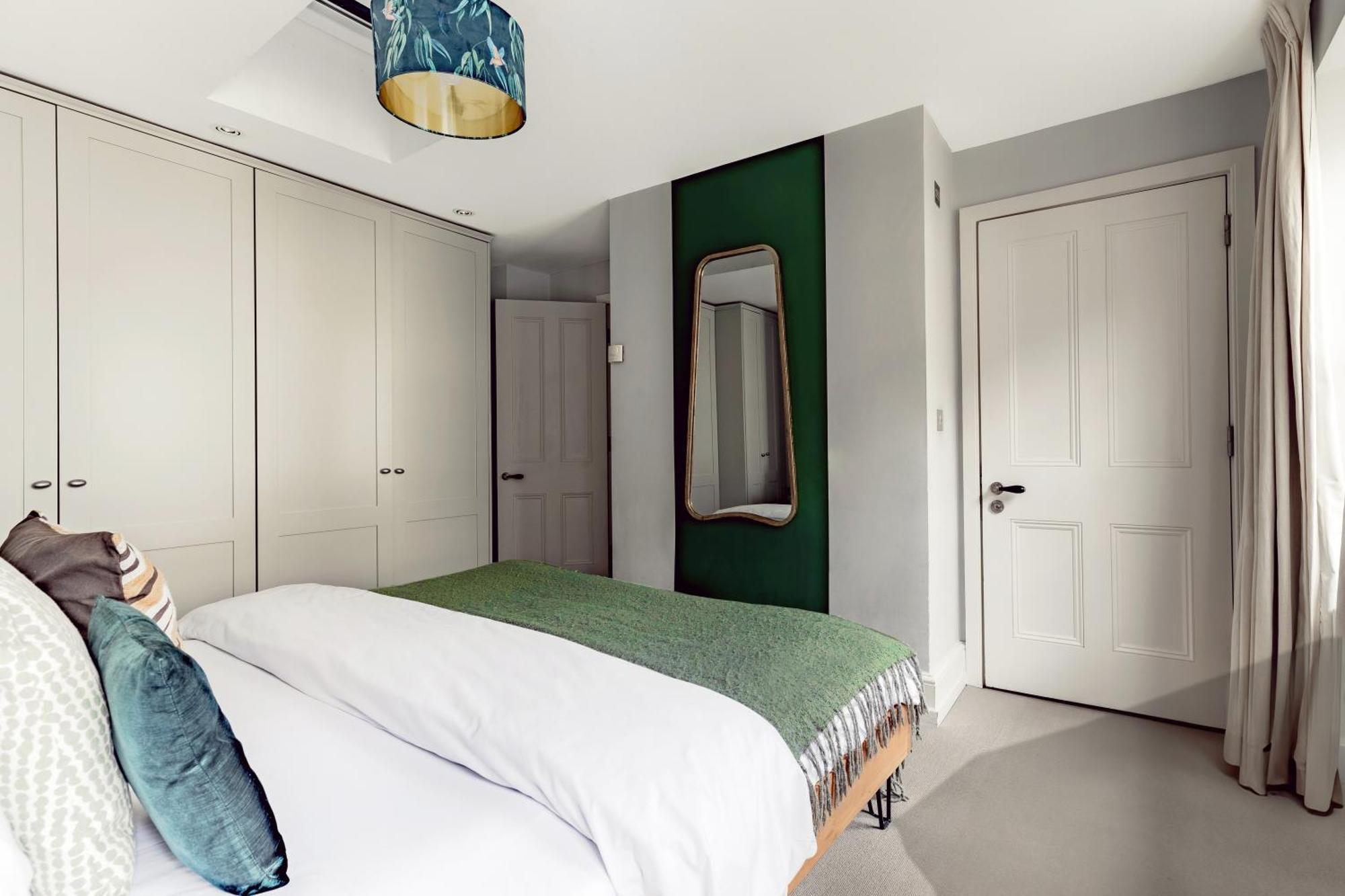 1st Class Covent Garden Residences For 1st Class Guests Apartment *