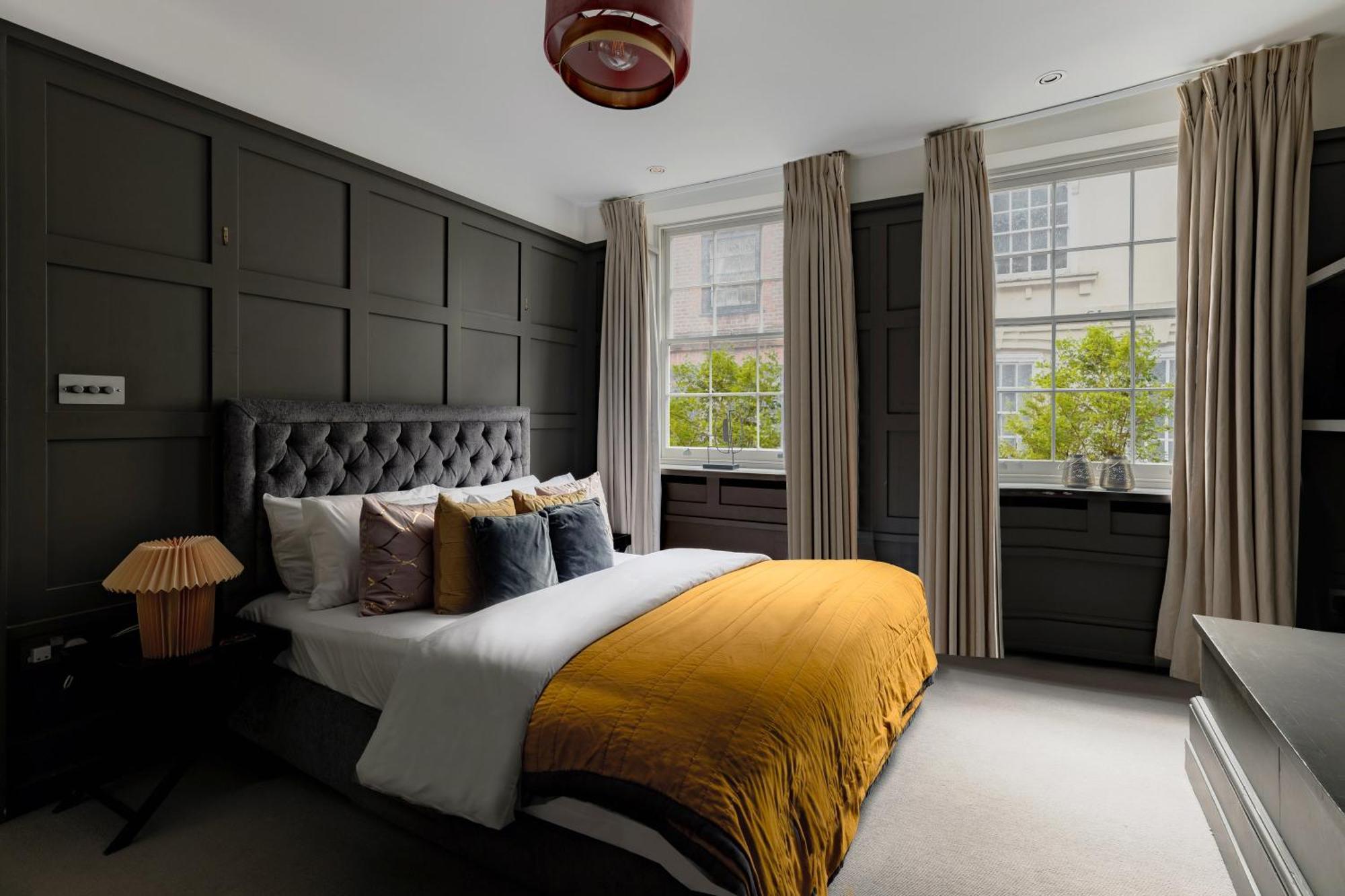 1st Class Covent Garden Residences For 1st Class Guests
