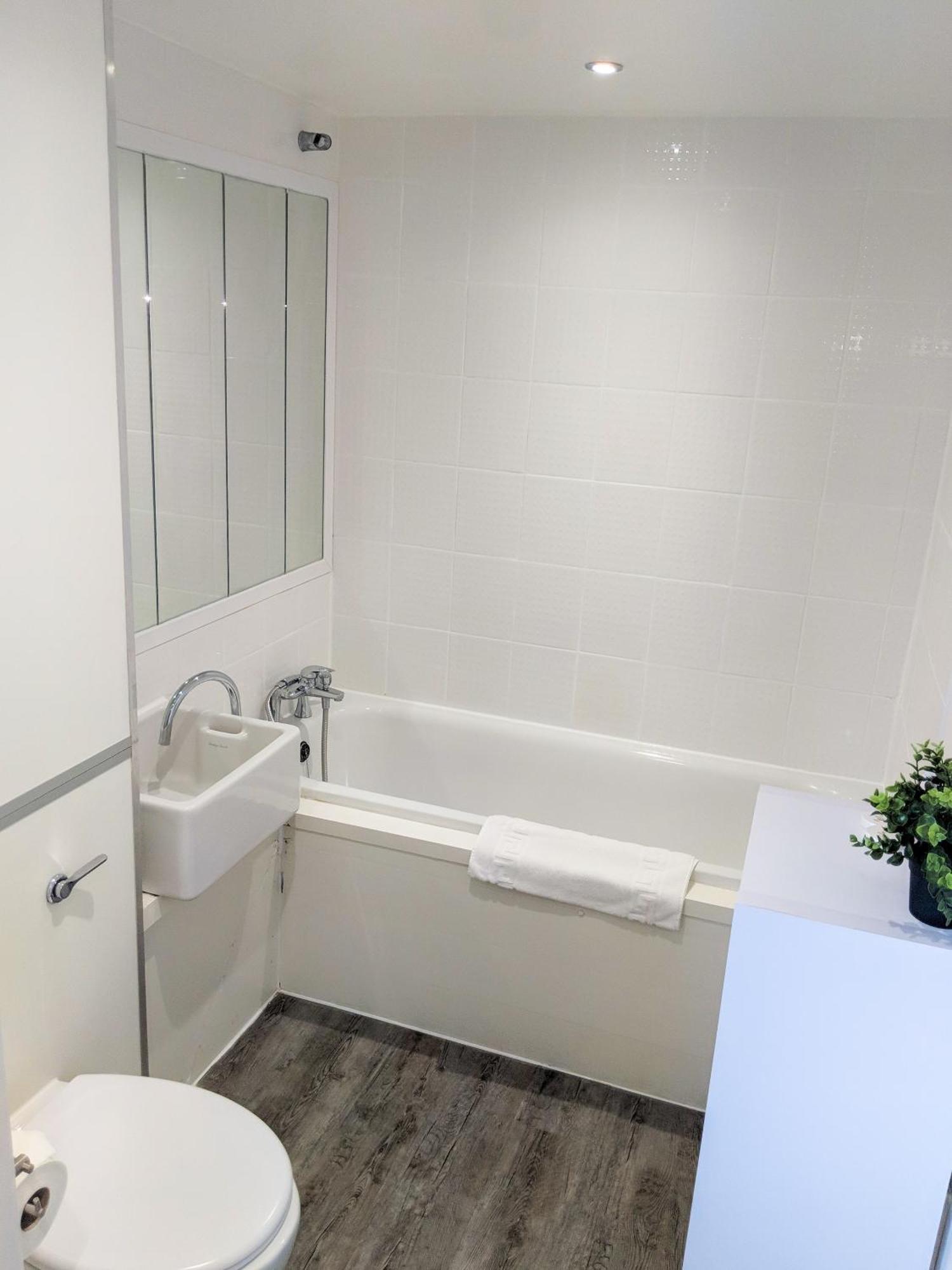 Lt Grove - Stratford Apartment London