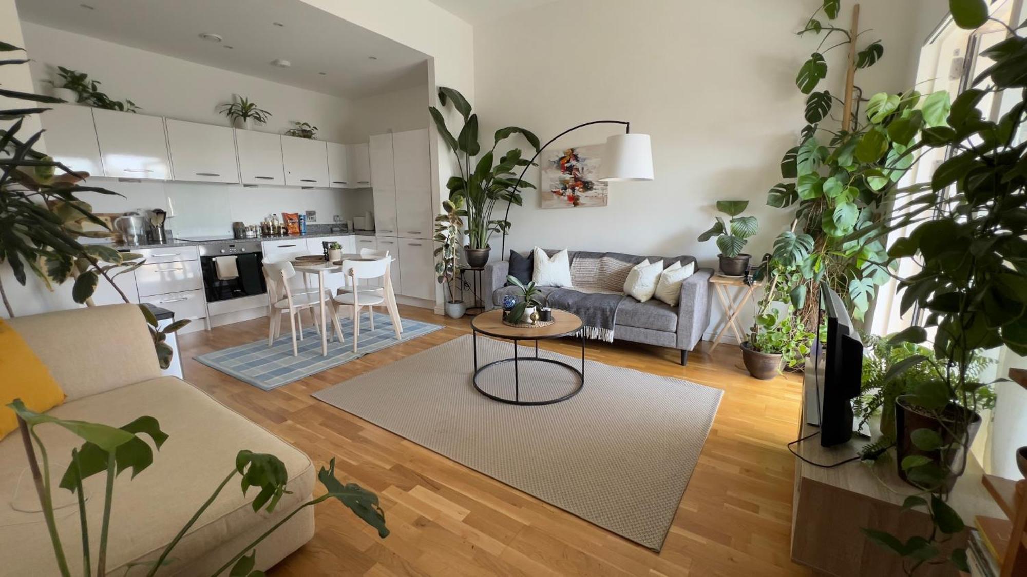 Luxe Prima - 2 Bed In Apartment