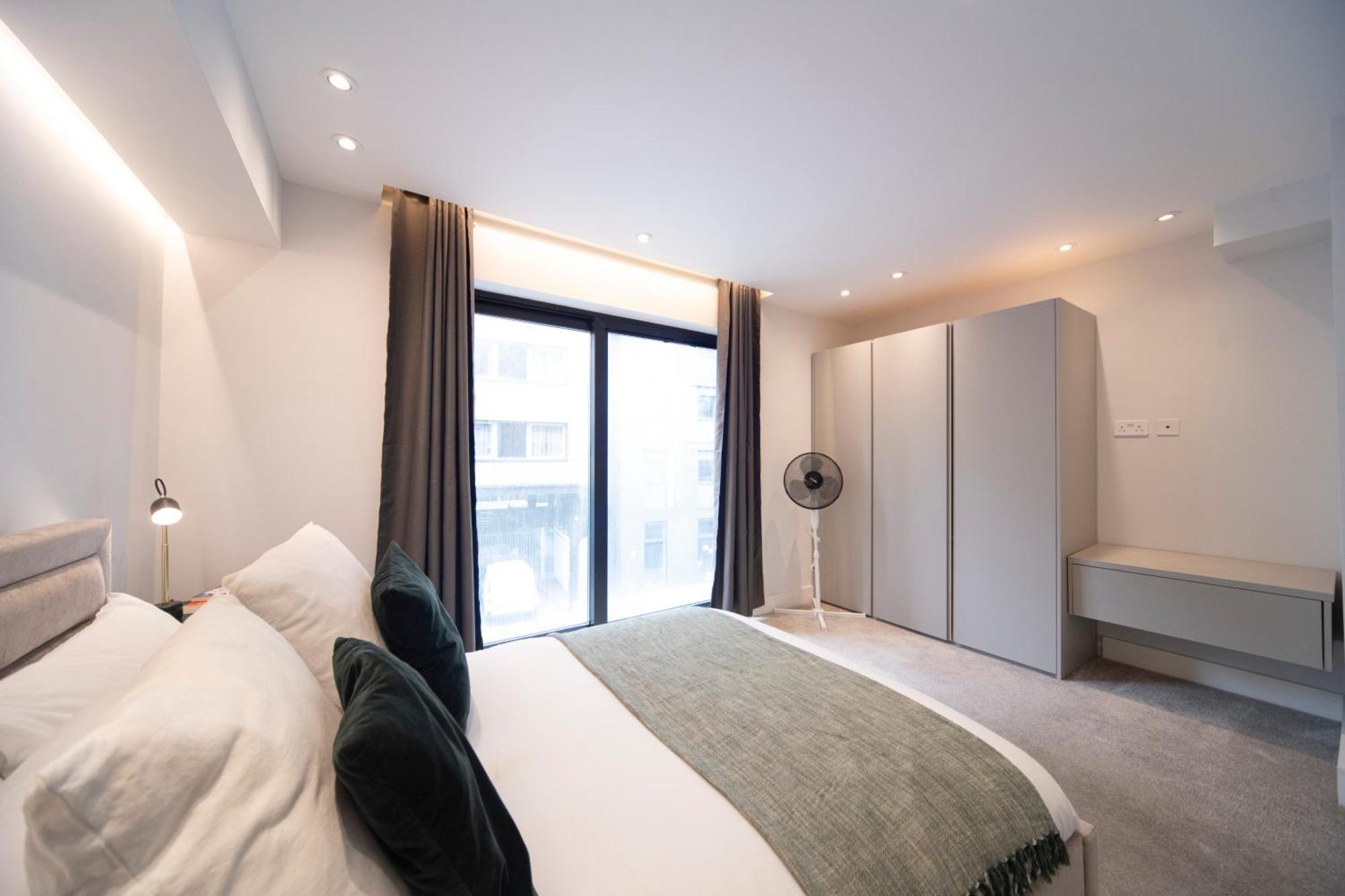 Palmer - Elephant & Castle Apartment *
