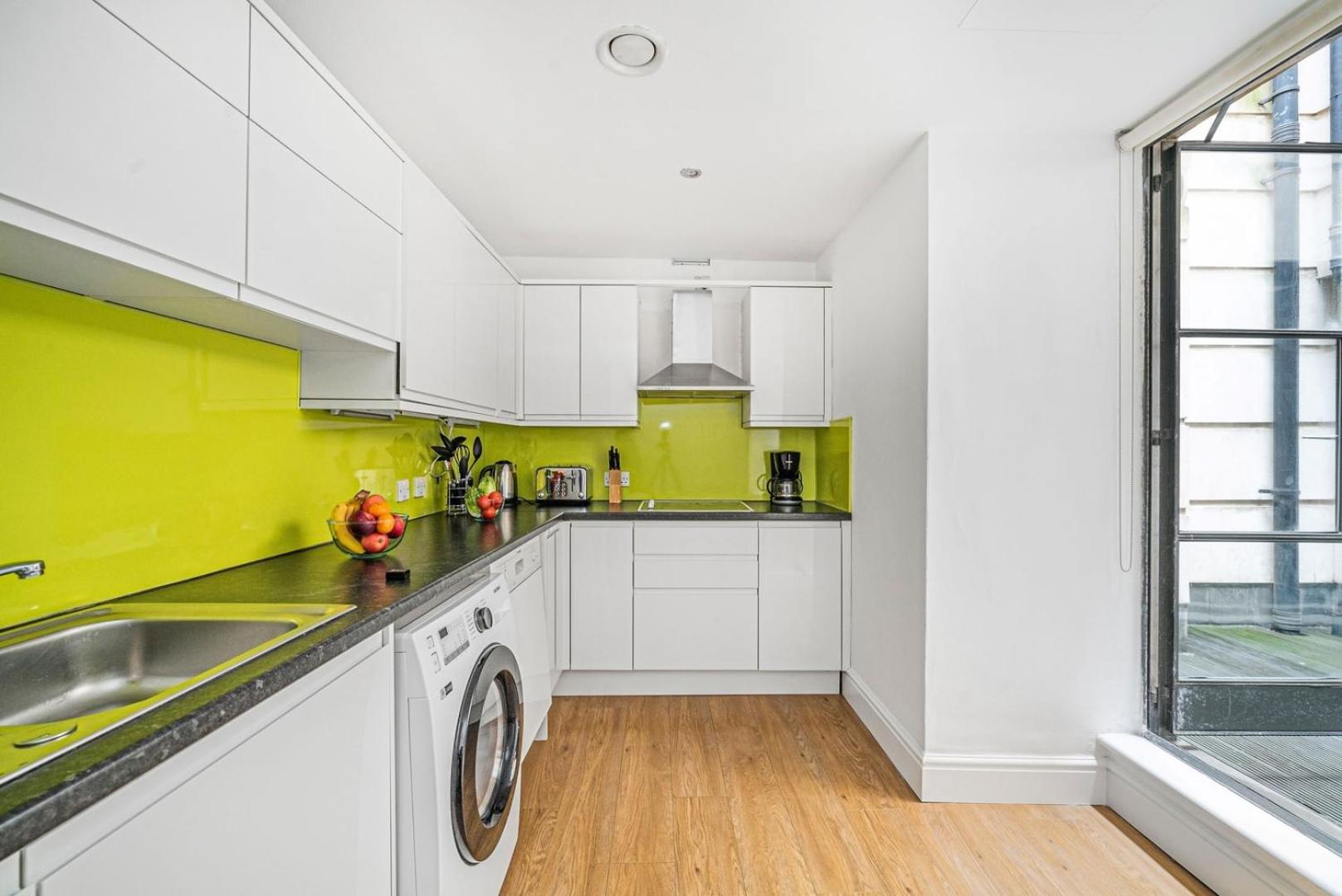 Bnbnook - 2br With Patio - Covent Garden & Strand *