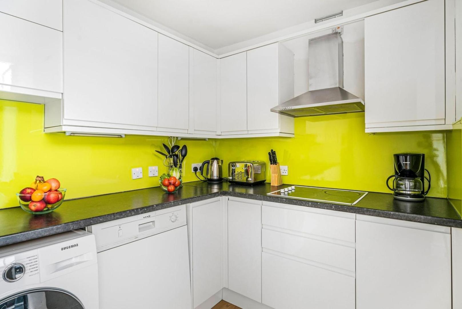 Bnbnook - 2br With Patio - Covent Garden & Strand Apartment