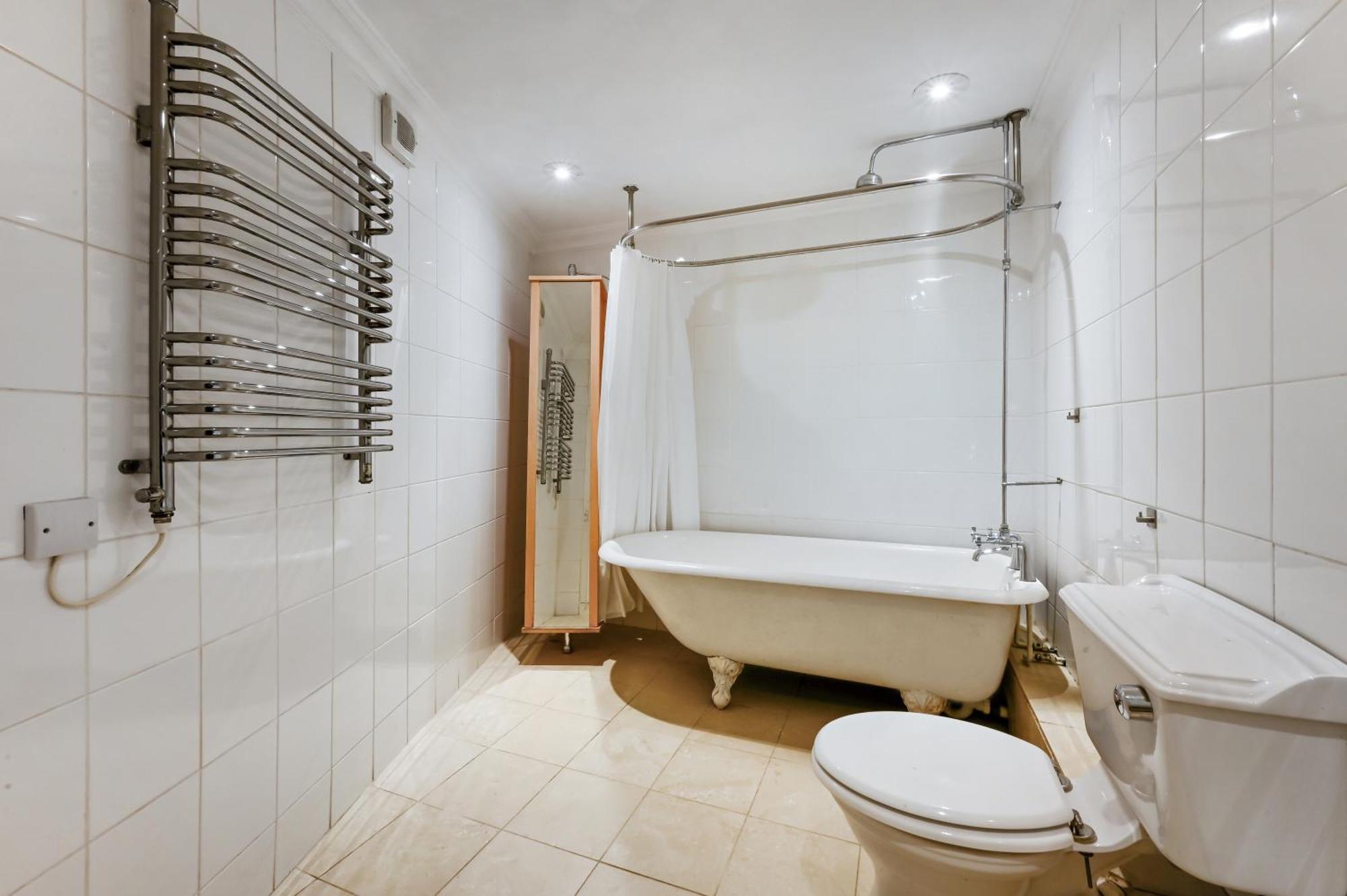 Fulham Unique & Large Flat With 2 Full En-suites Apartment London