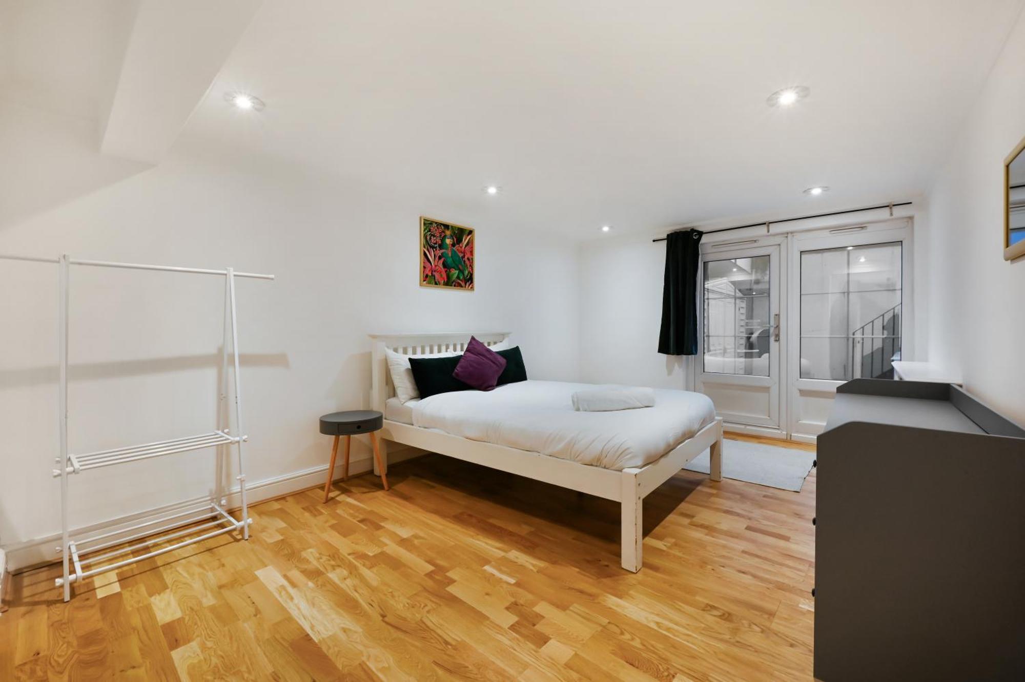 Apartment Fulham Unique & Large Flat With 2 Full En-suites *