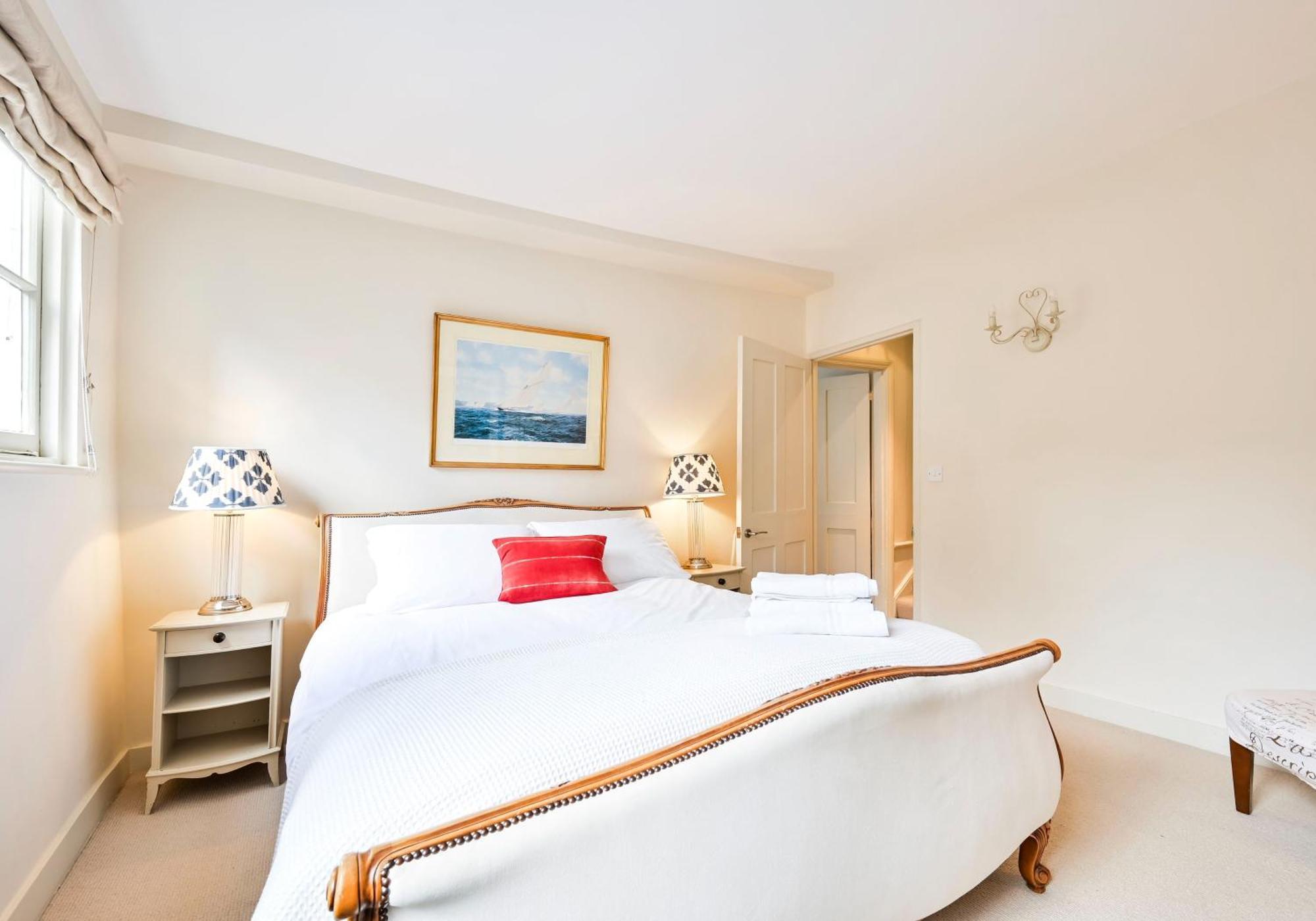 Traditional Mews In Westminster Holiday home London