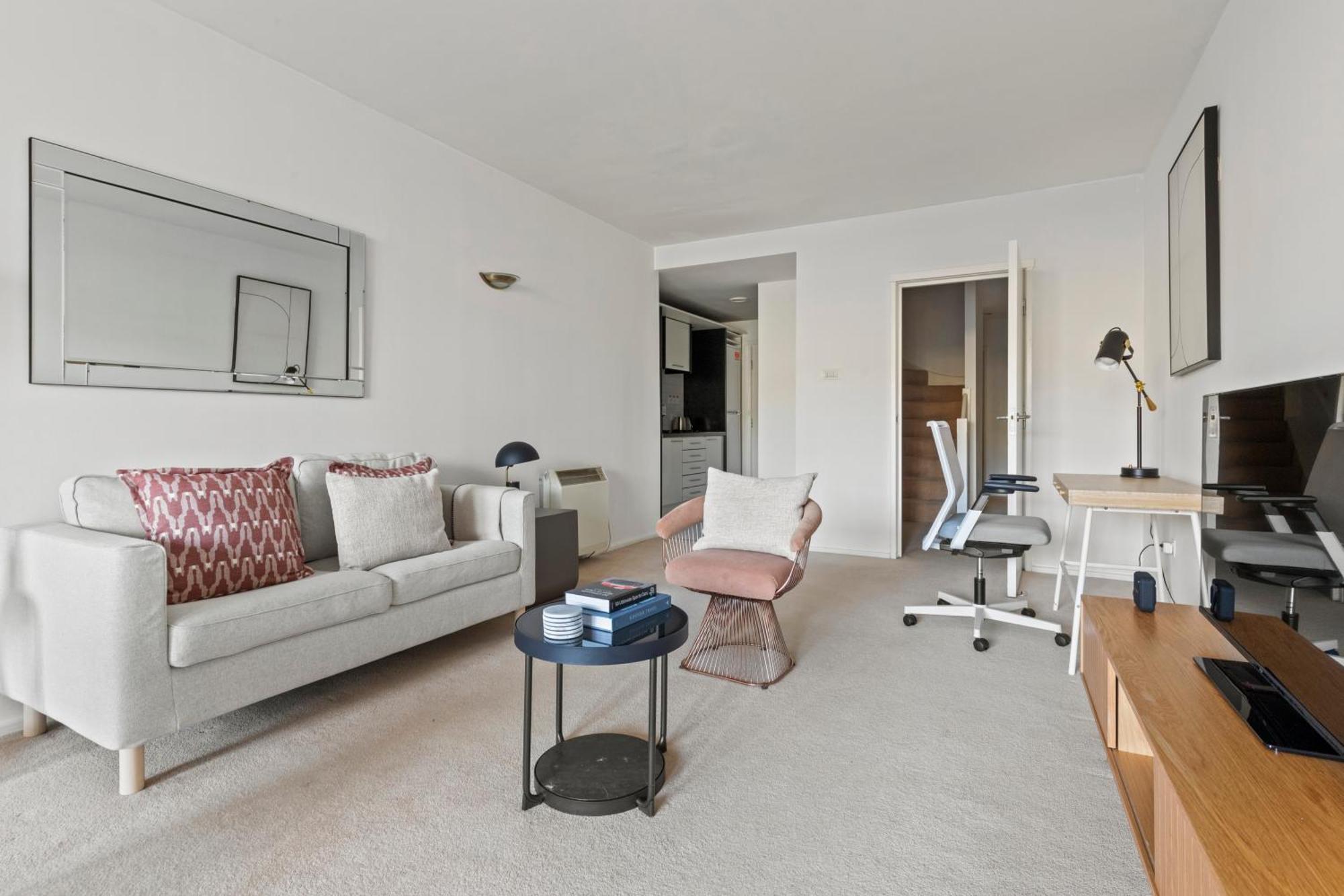 Londwell, Knightsbridge Luxury Balcony Penthouse London
