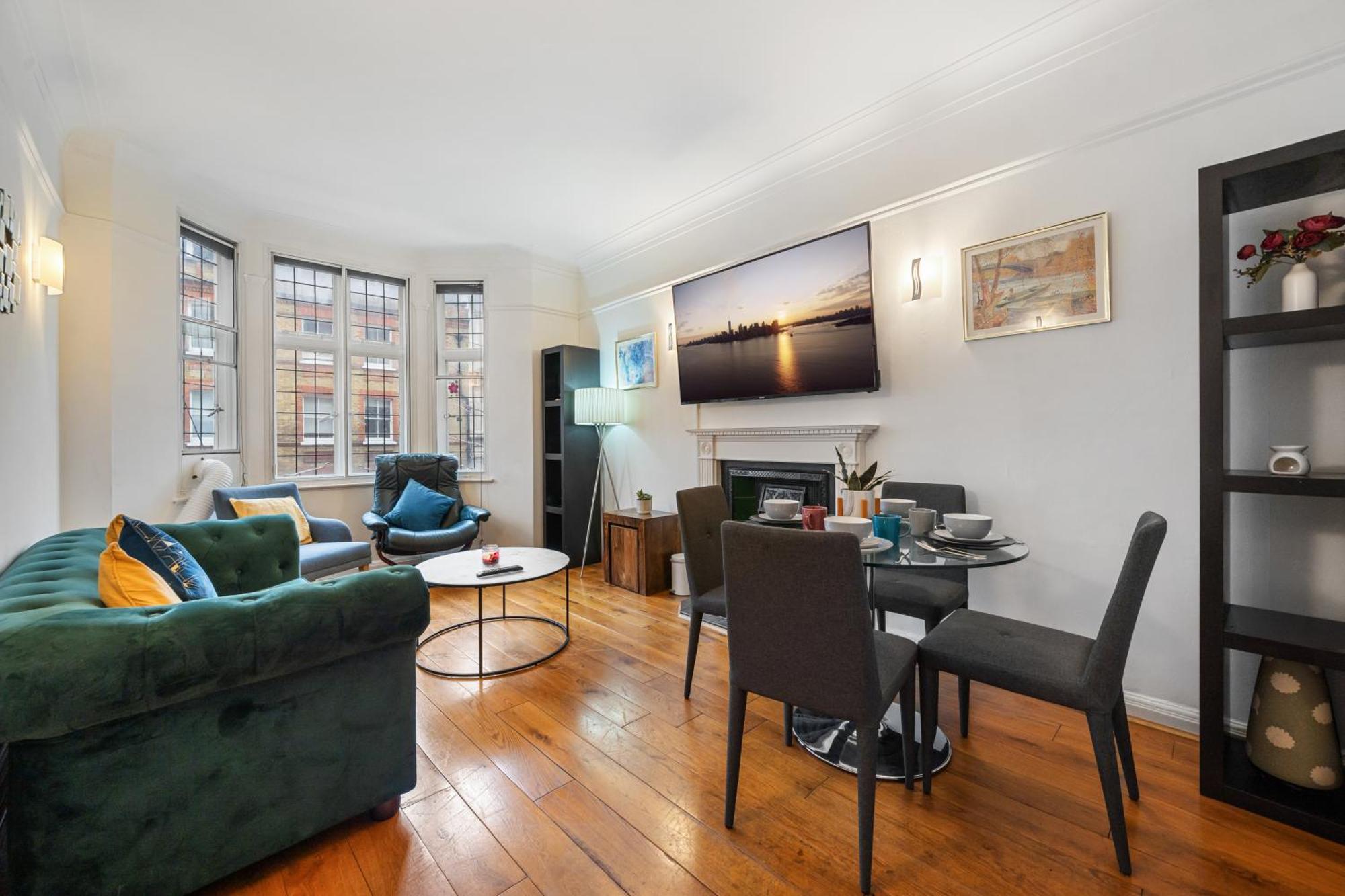 Old Elegant 2-bedroom On Marylebone High Street Apartamento
