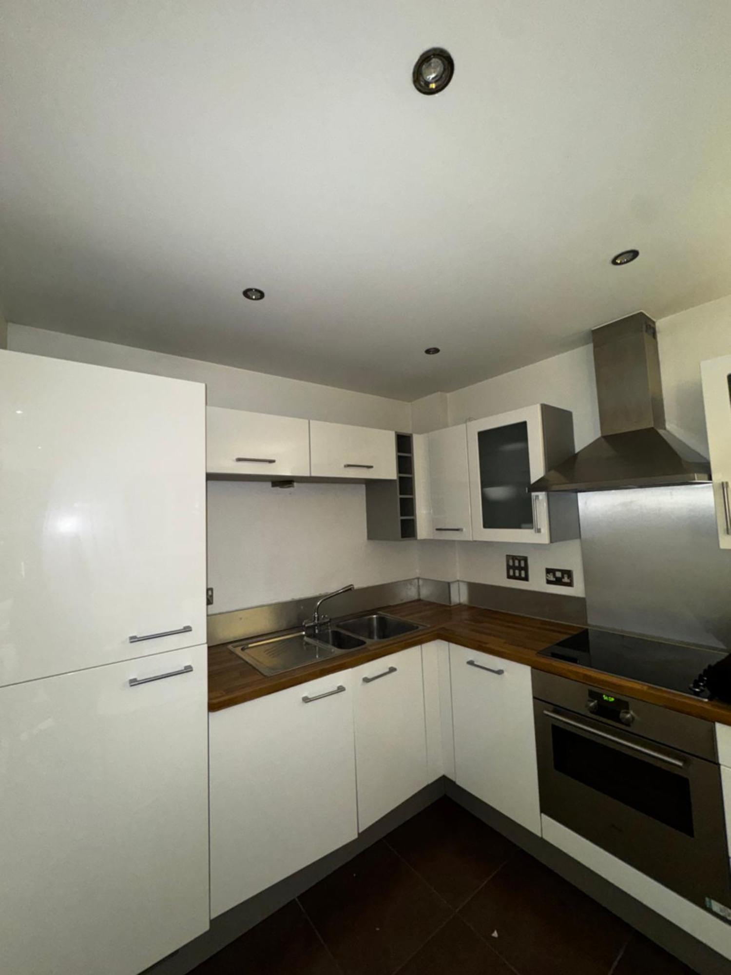 Entire Flat Excel, Ifs Clouds, O2 Arena, Airport