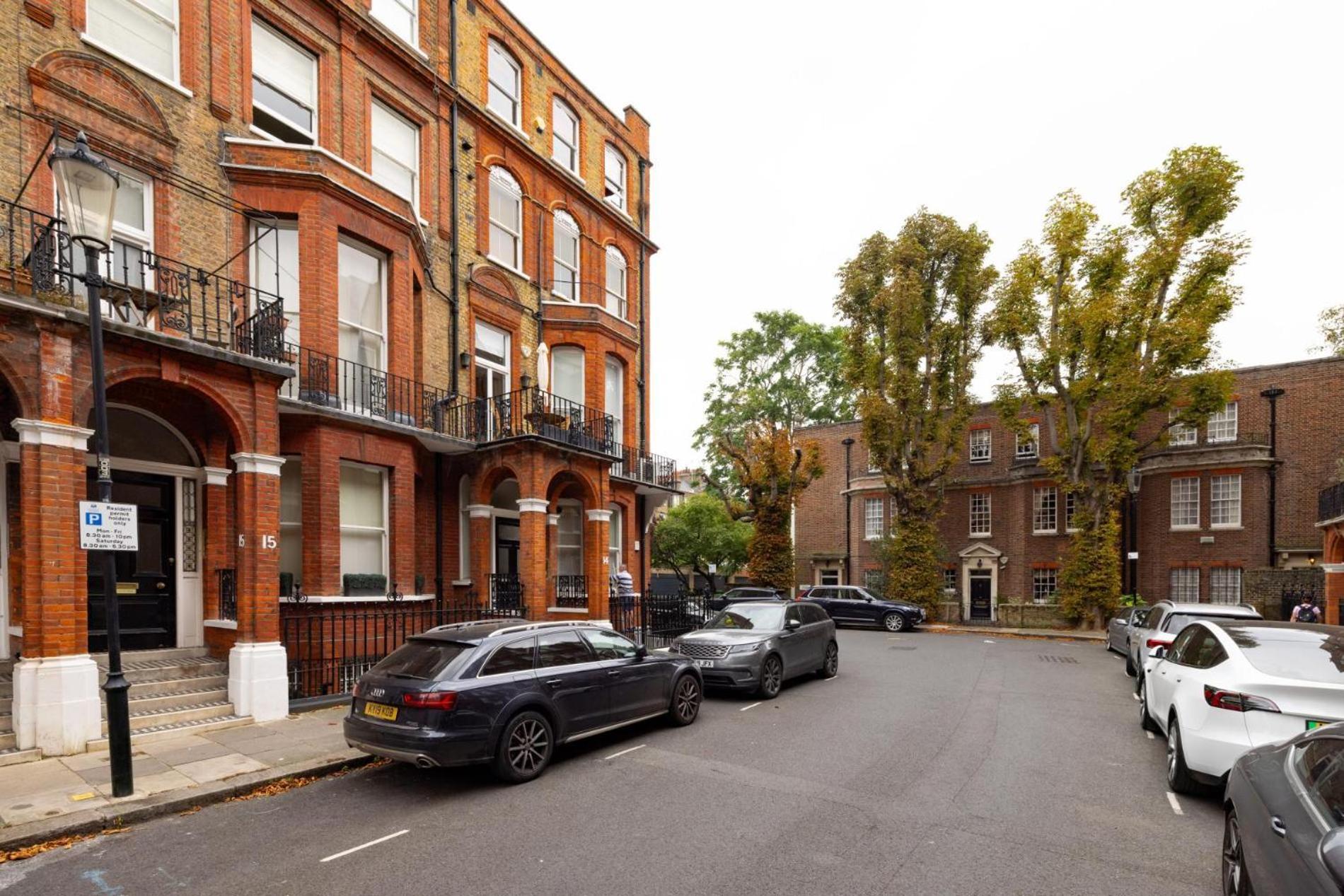 Lovers - Newly Refurbished 2 Bedroom In Chelsea Apartment London
