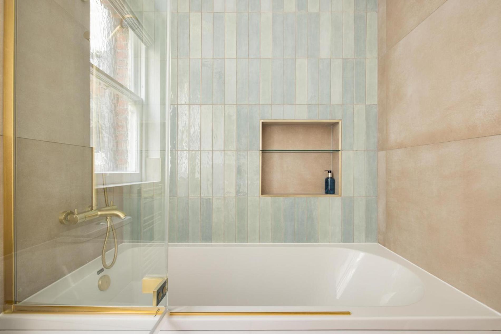 Apartment Lovers - Newly Refurbished 2 Bedroom In Chelsea